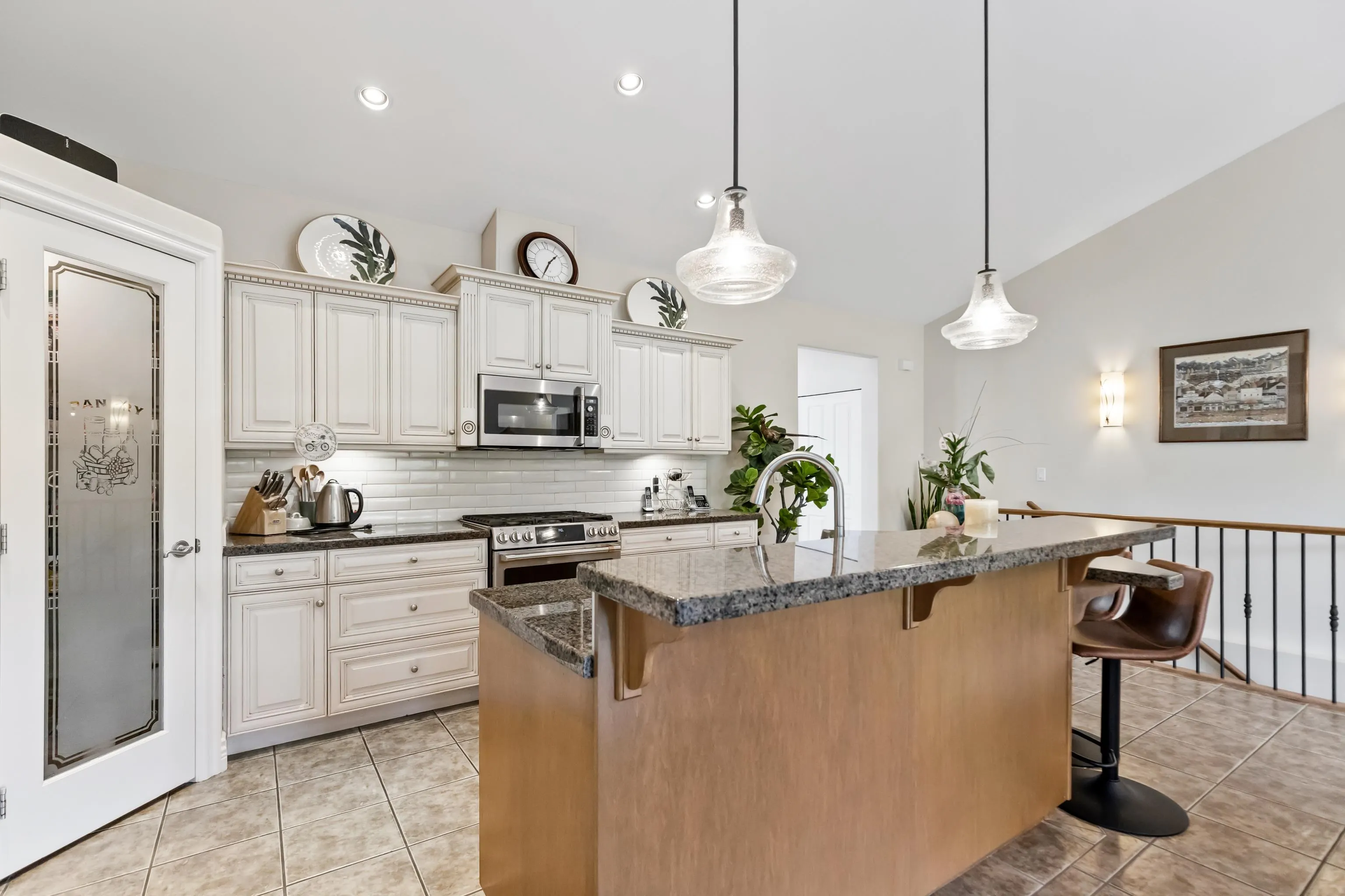 29 11442 Best Street