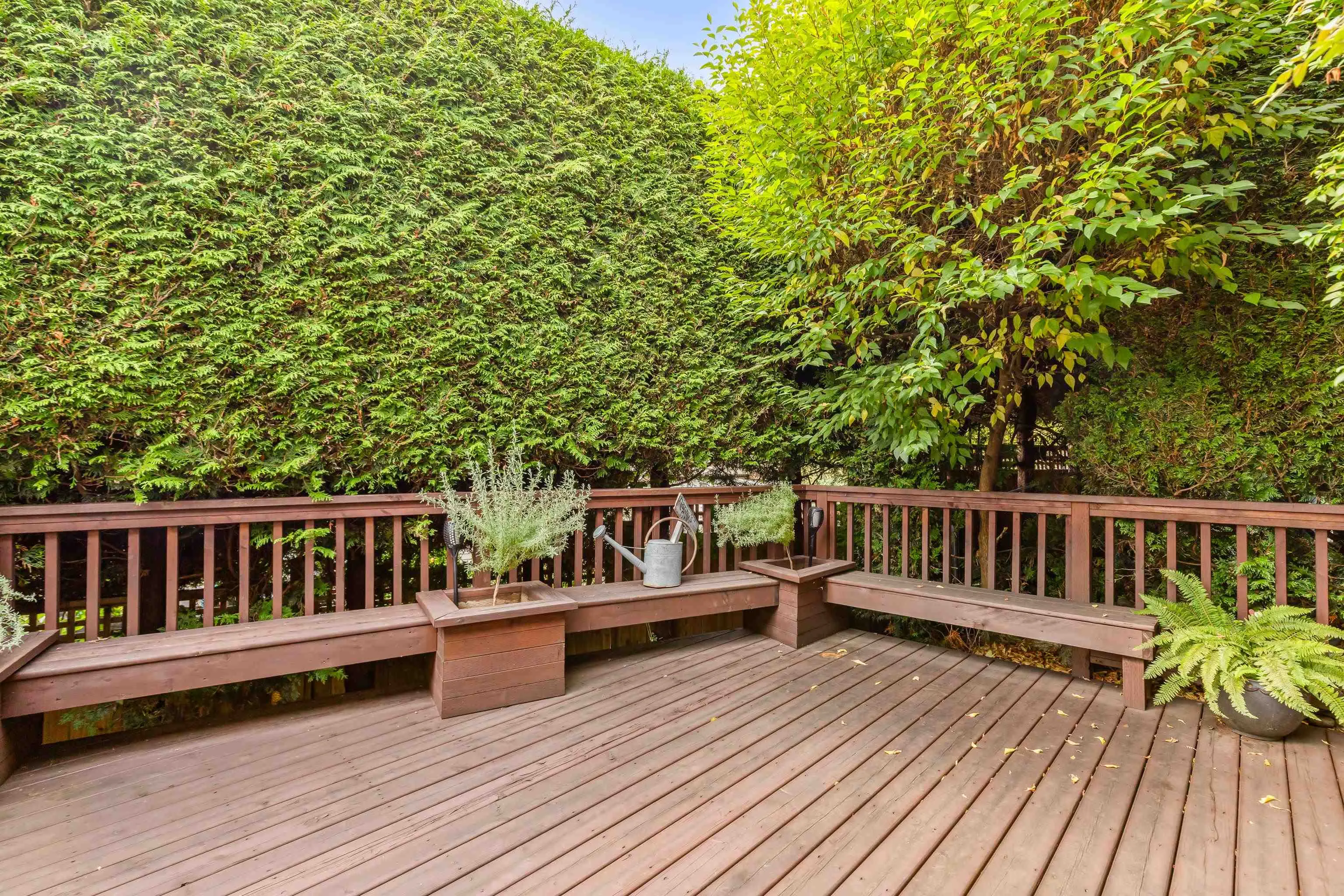 29 11442 Best Street