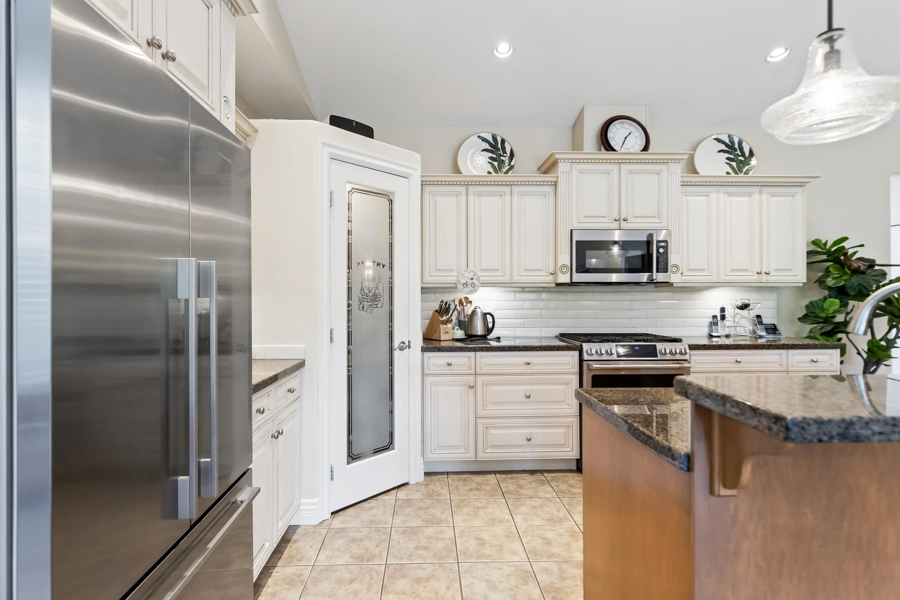 29 11442 Best Street