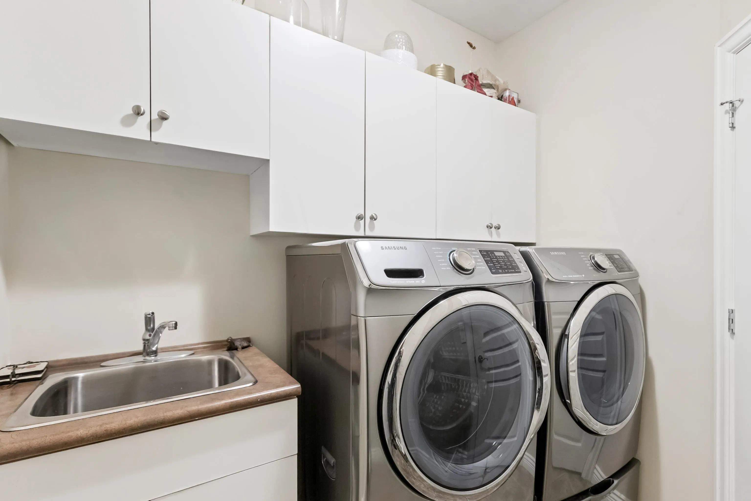 29 11442 Best Street