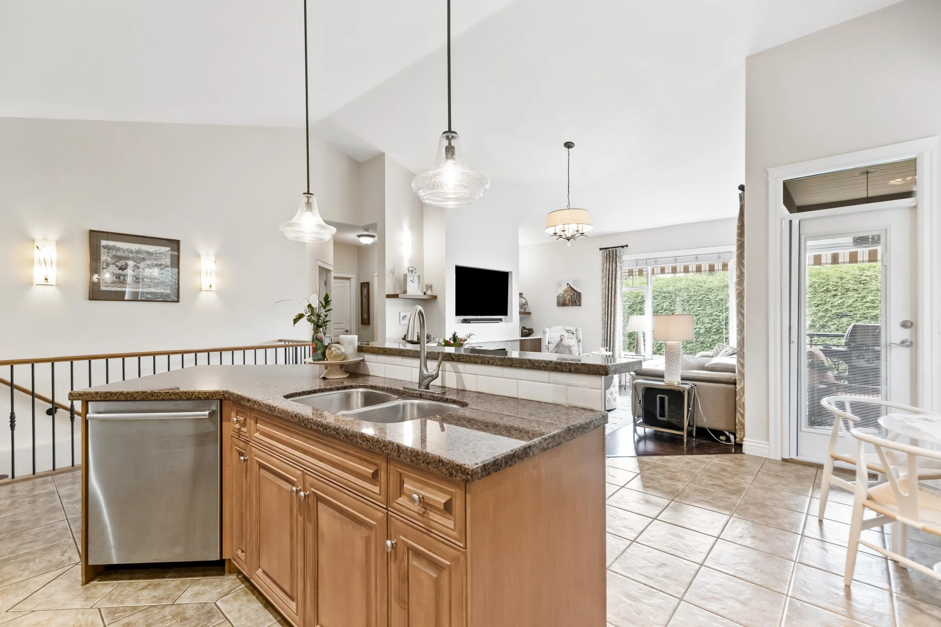 29 11442 Best Street