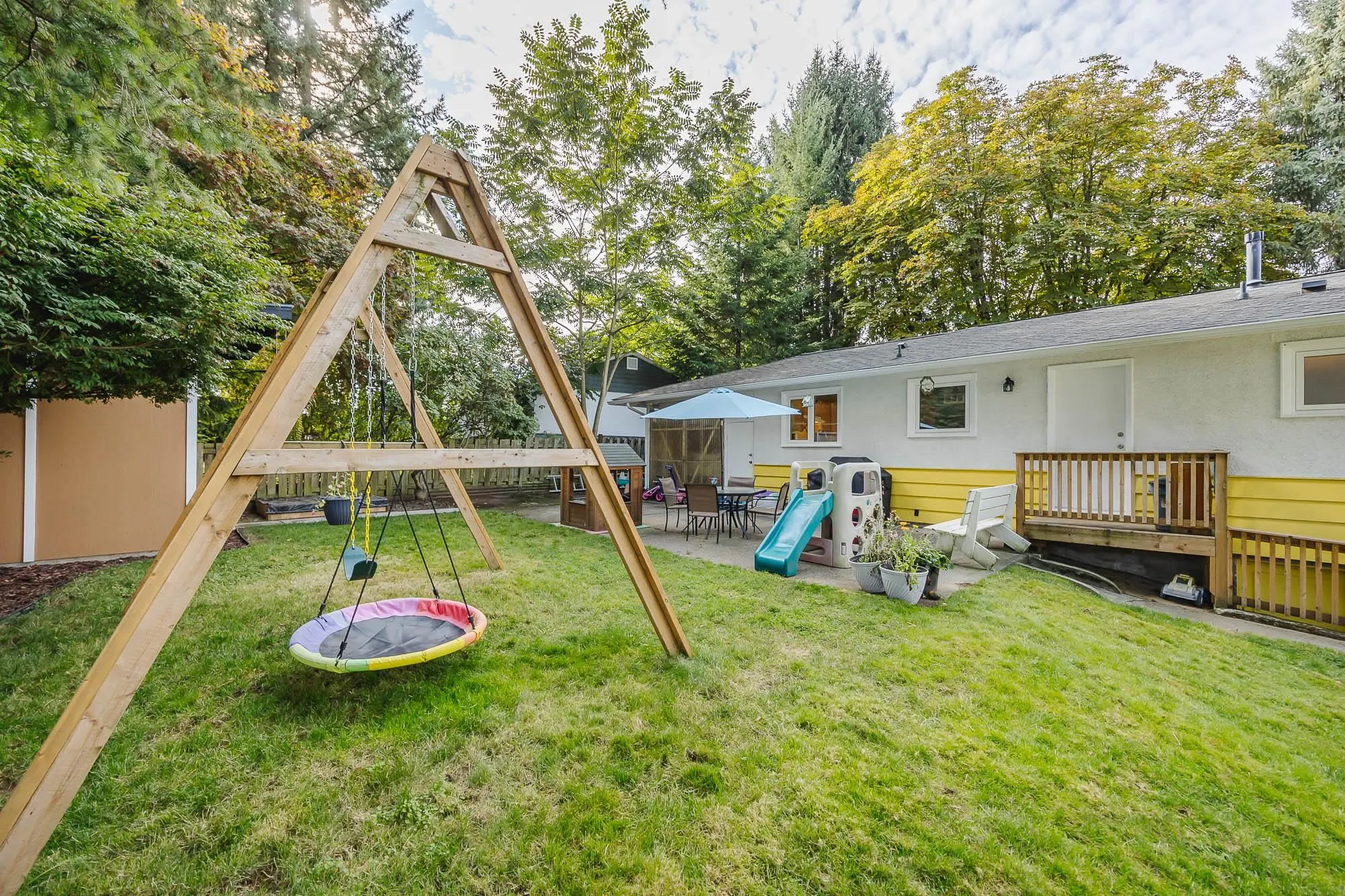 2296 Alexander Crescent