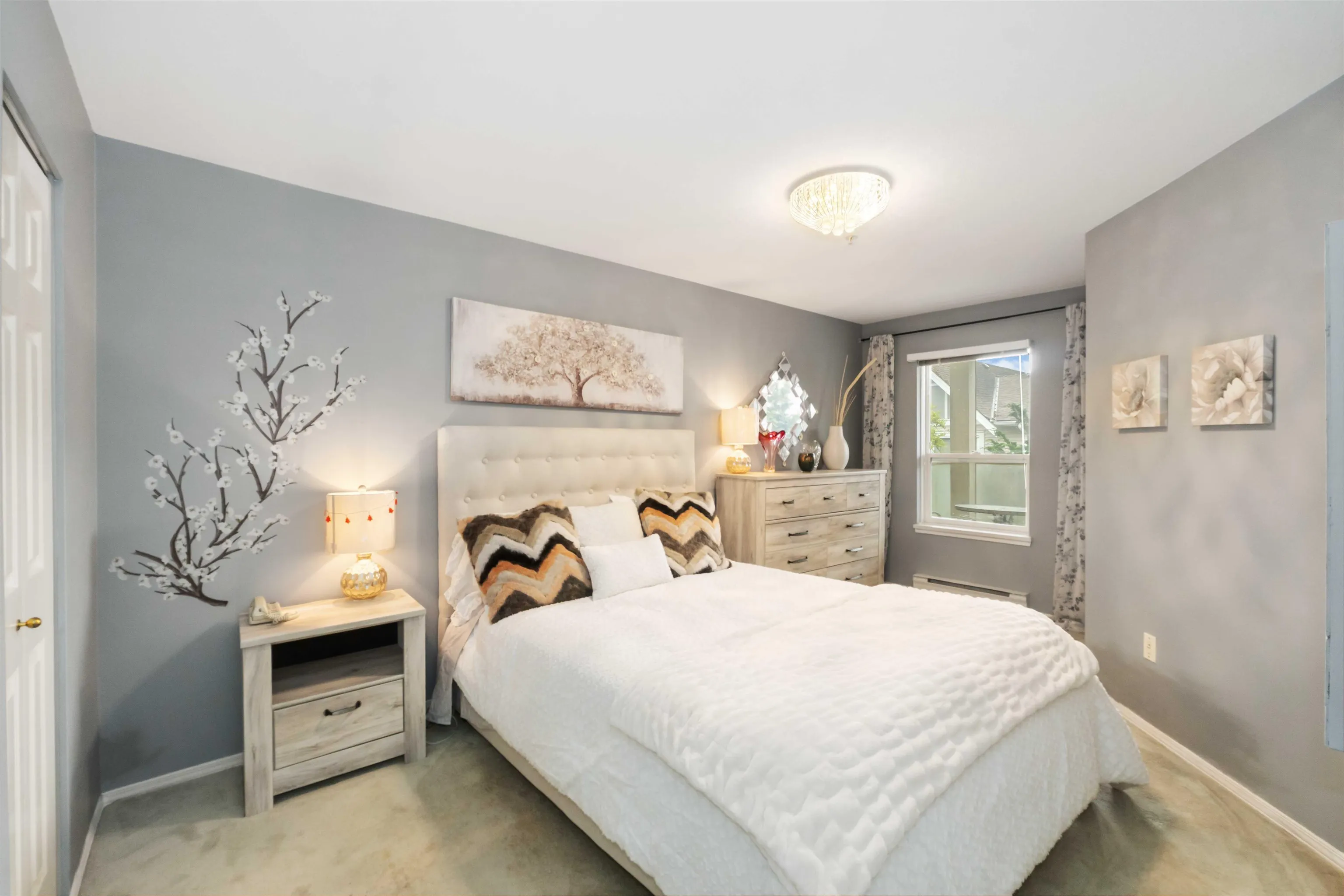 308 14355 103 Avenue