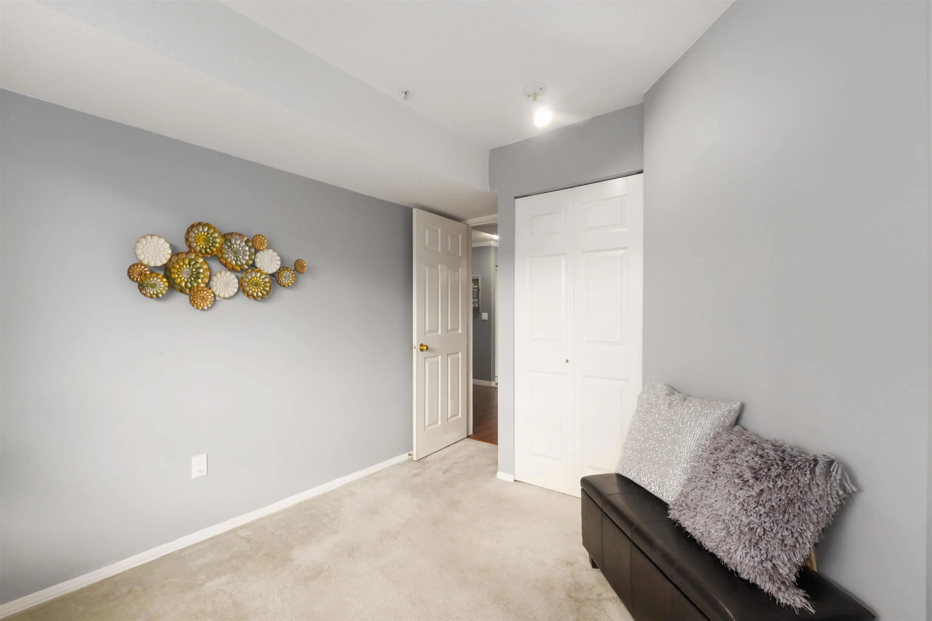 308 14355 103 Avenue