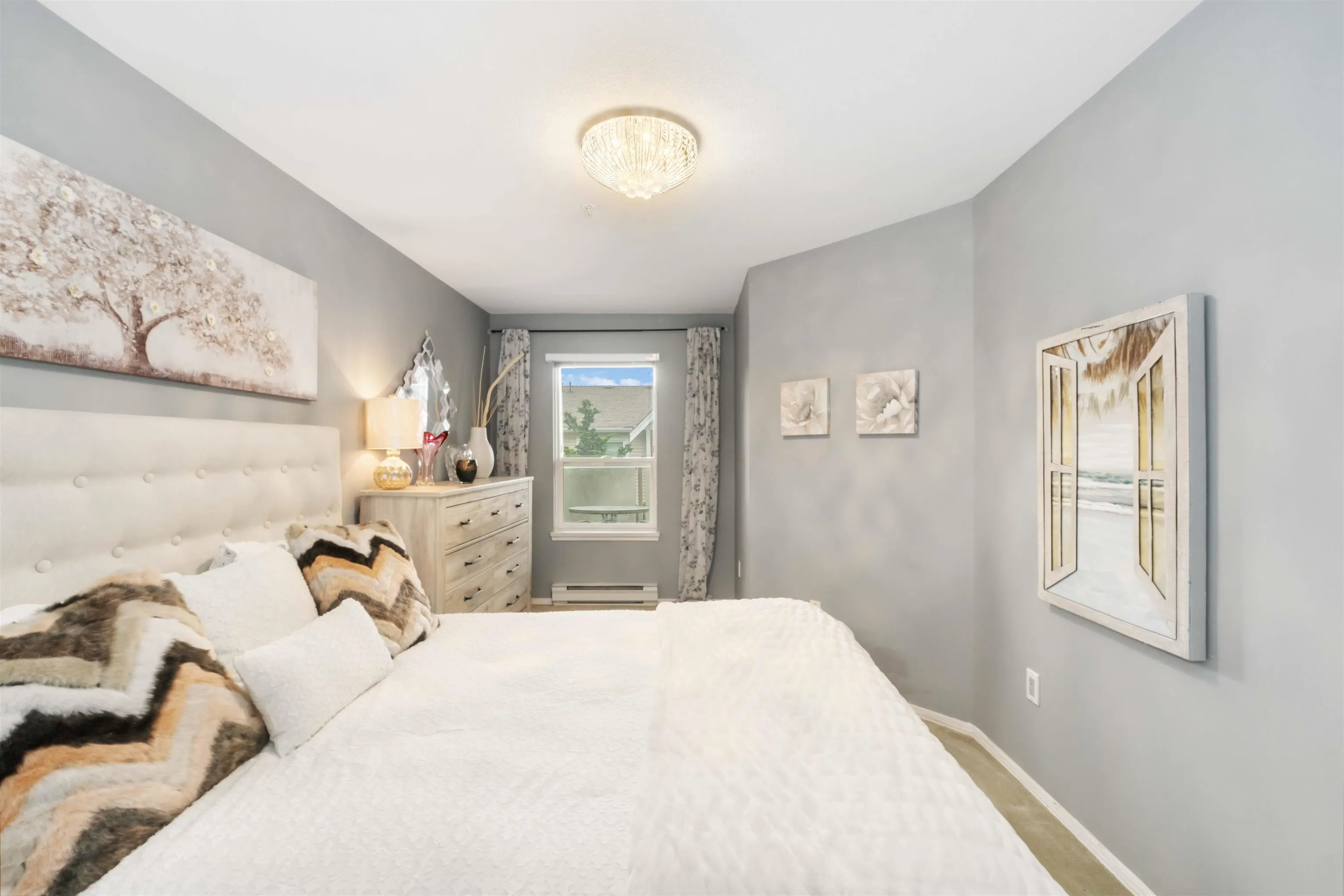 308 14355 103 Avenue