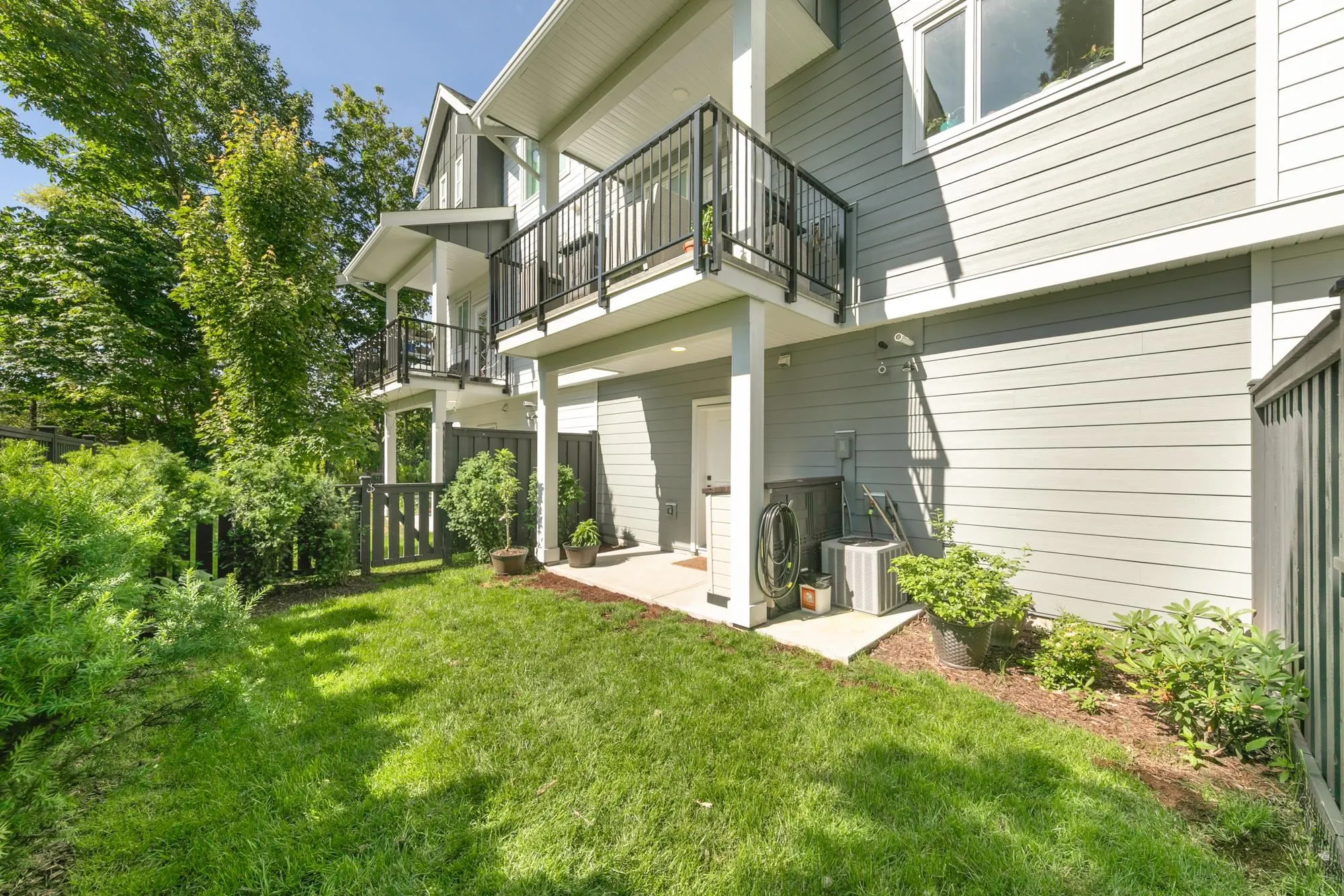 10 17458 100 Avenue