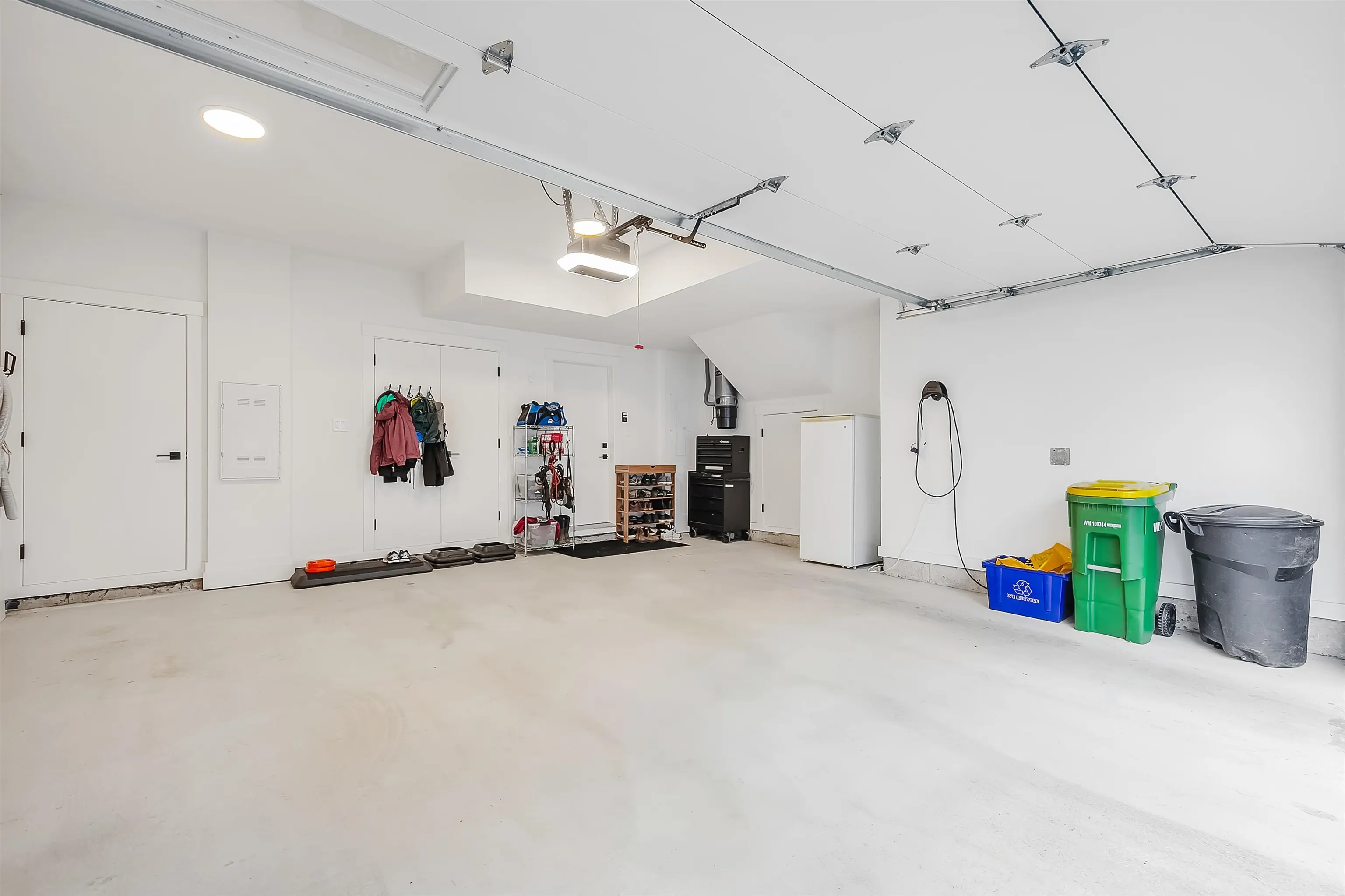 10 17458 100 Avenue