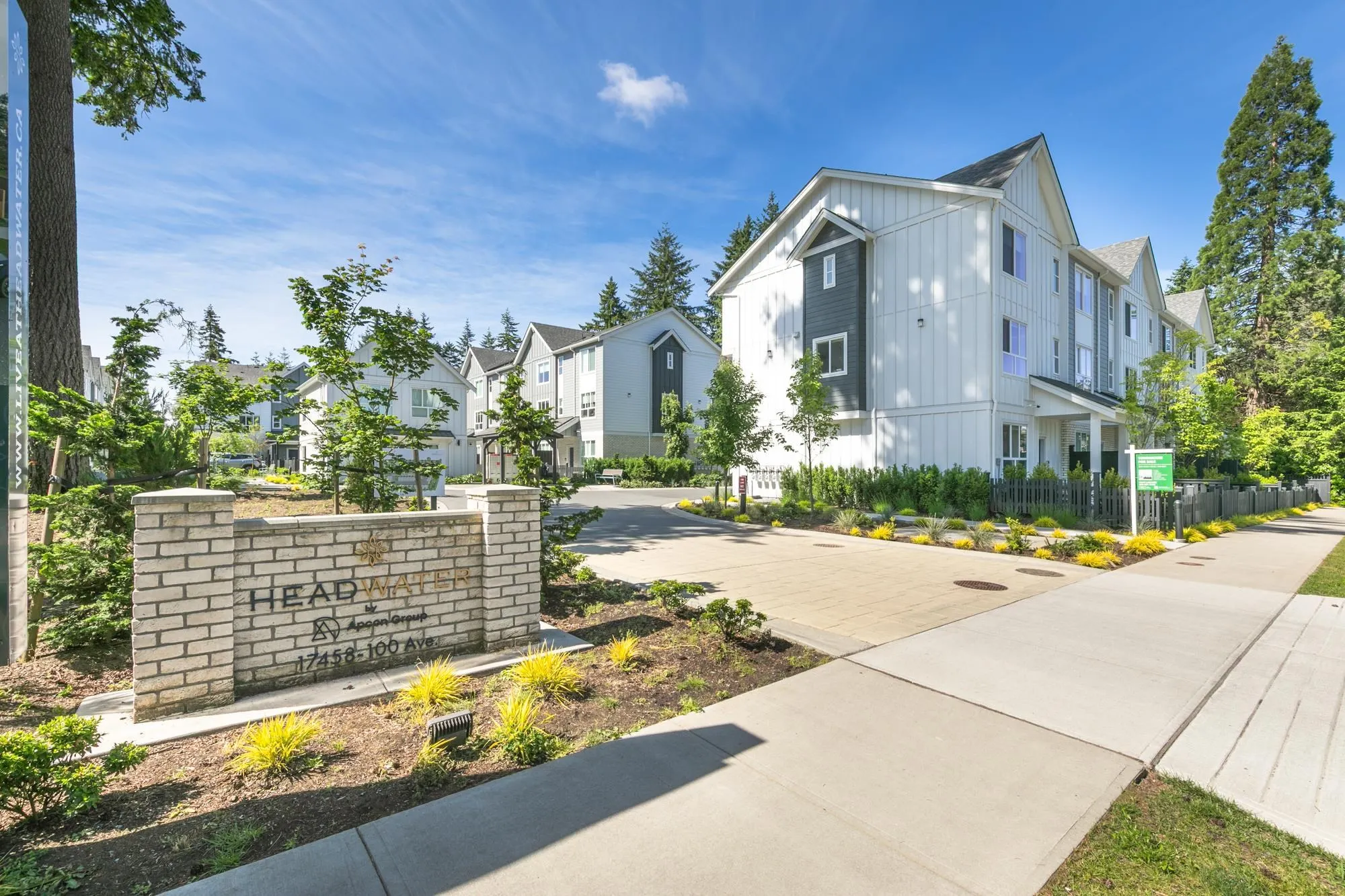 10 17458 100 Avenue