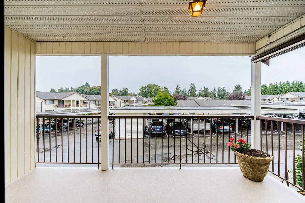 41 32959 George Ferguson Way