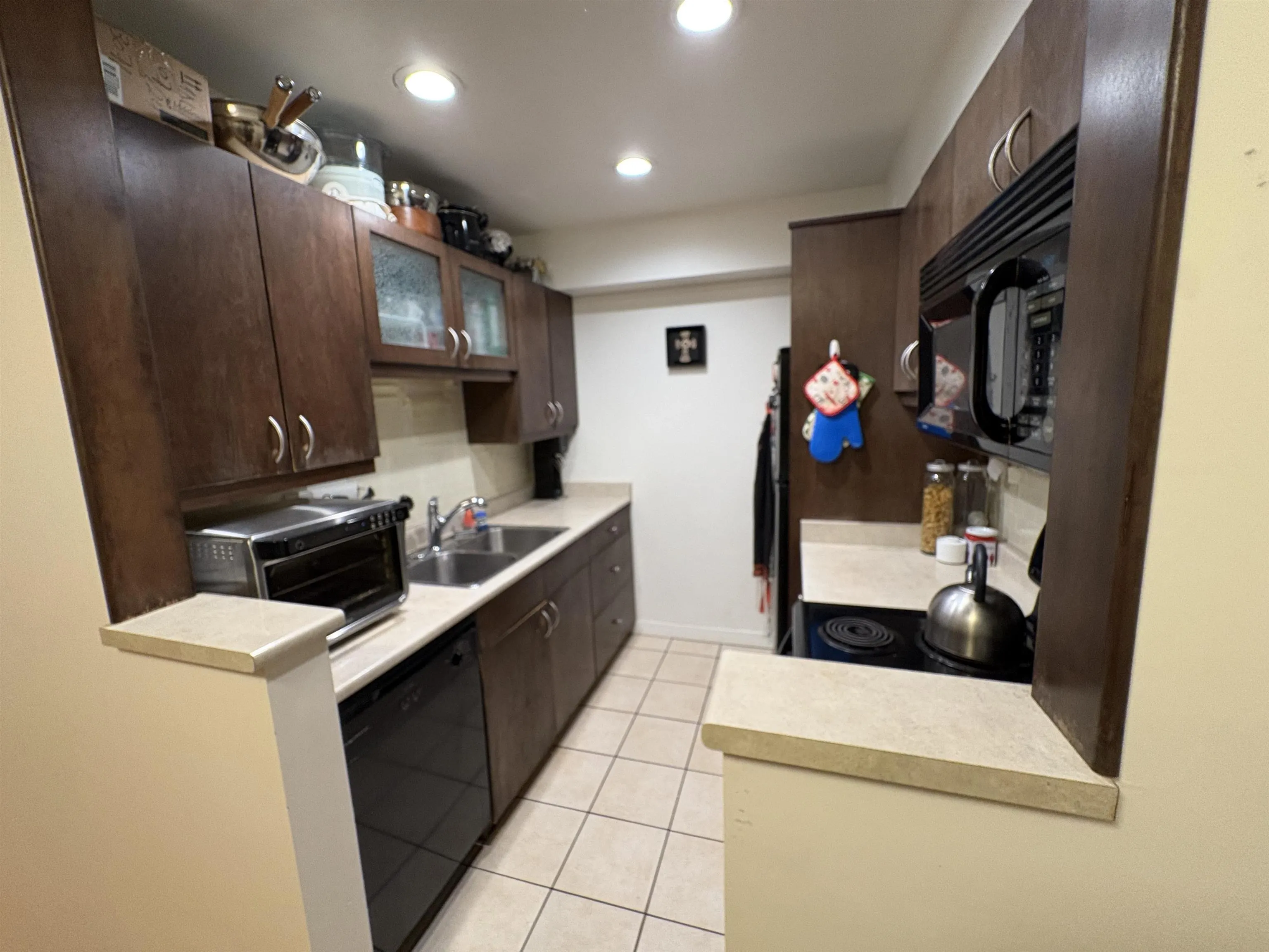 108 200 Westhill Place