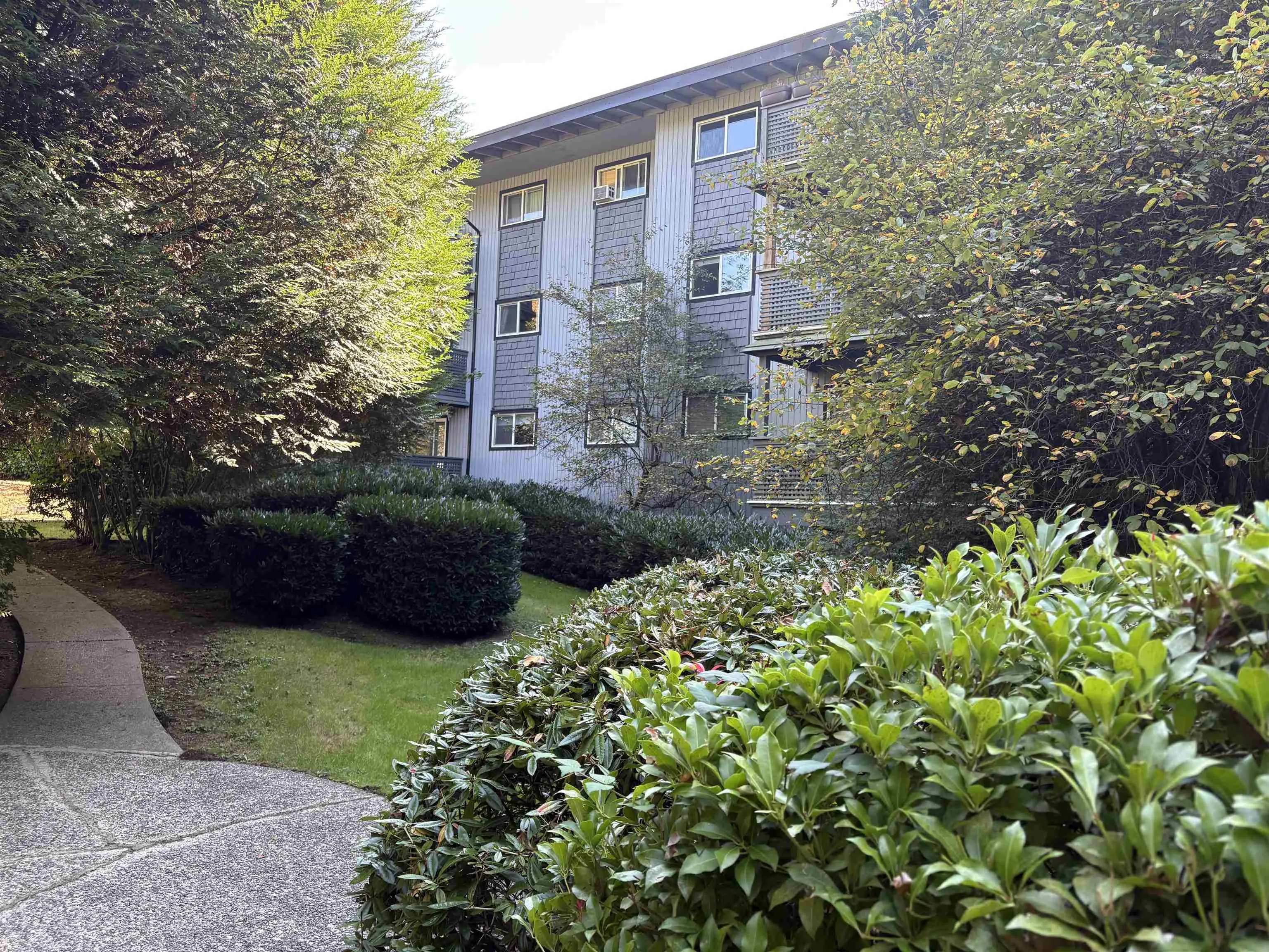 108 200 Westhill Place