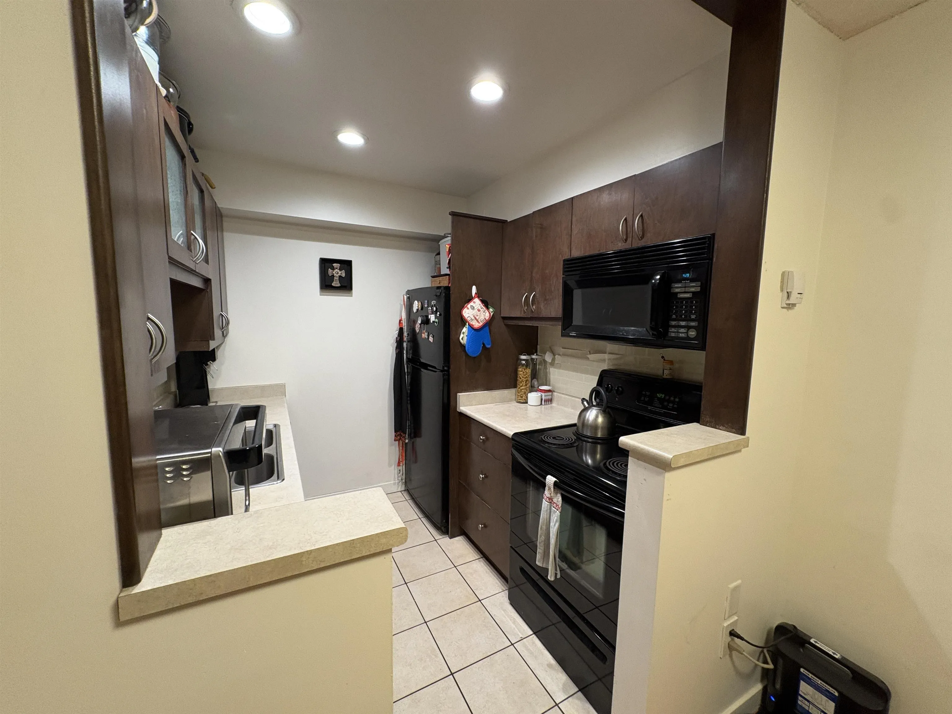 108 200 Westhill Place