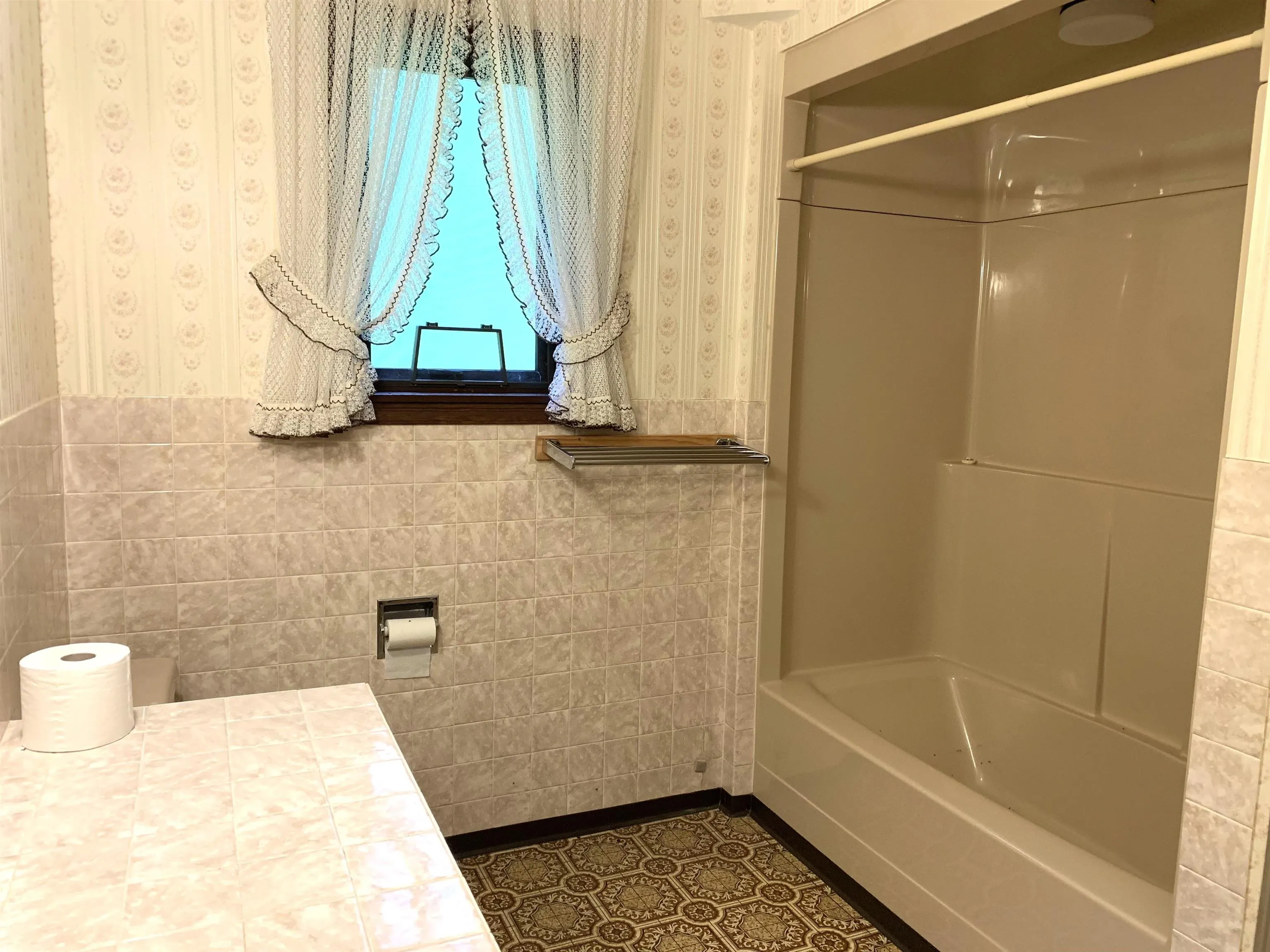 29933 Anderson Avenue