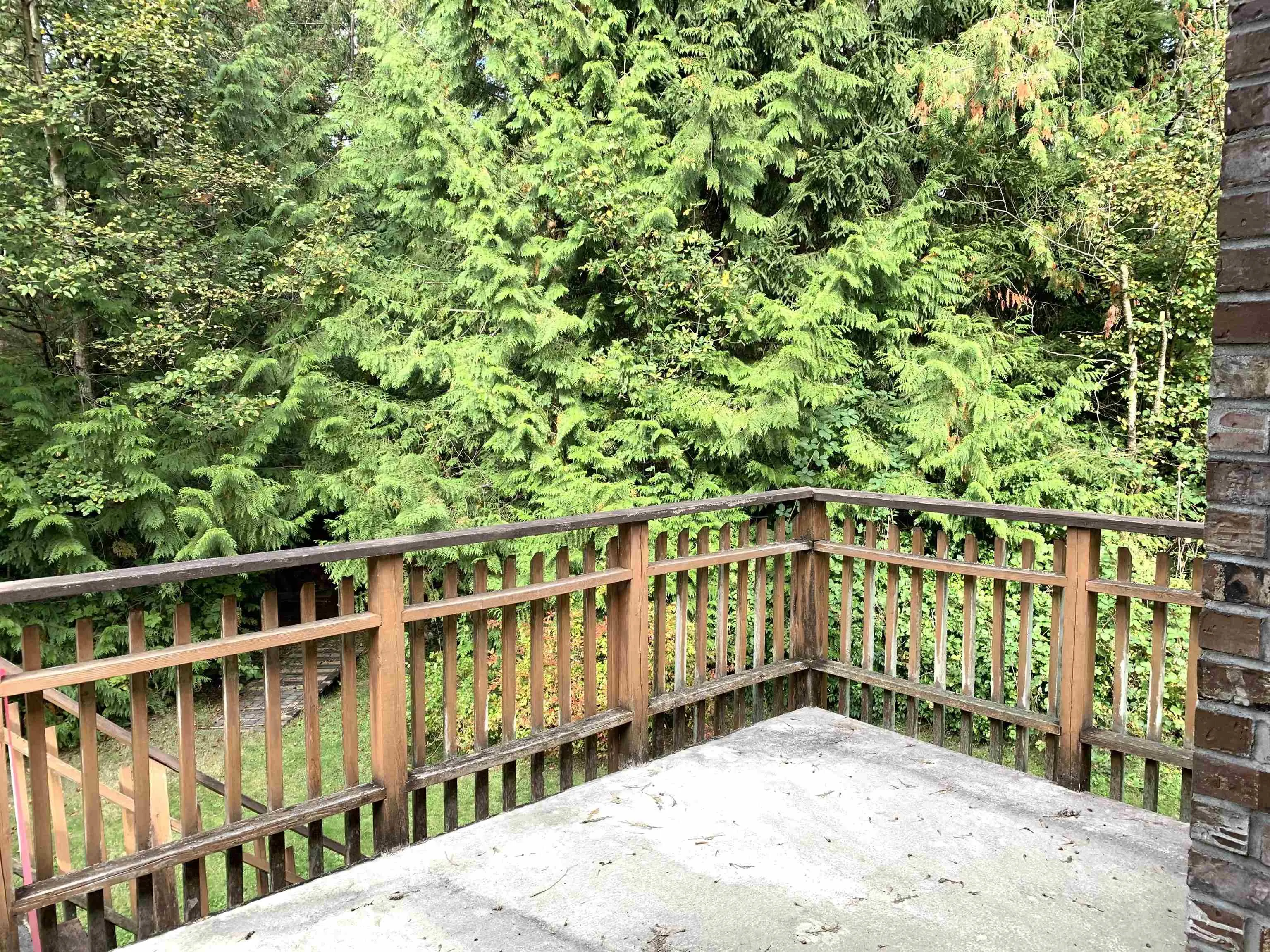 29933 Anderson Avenue