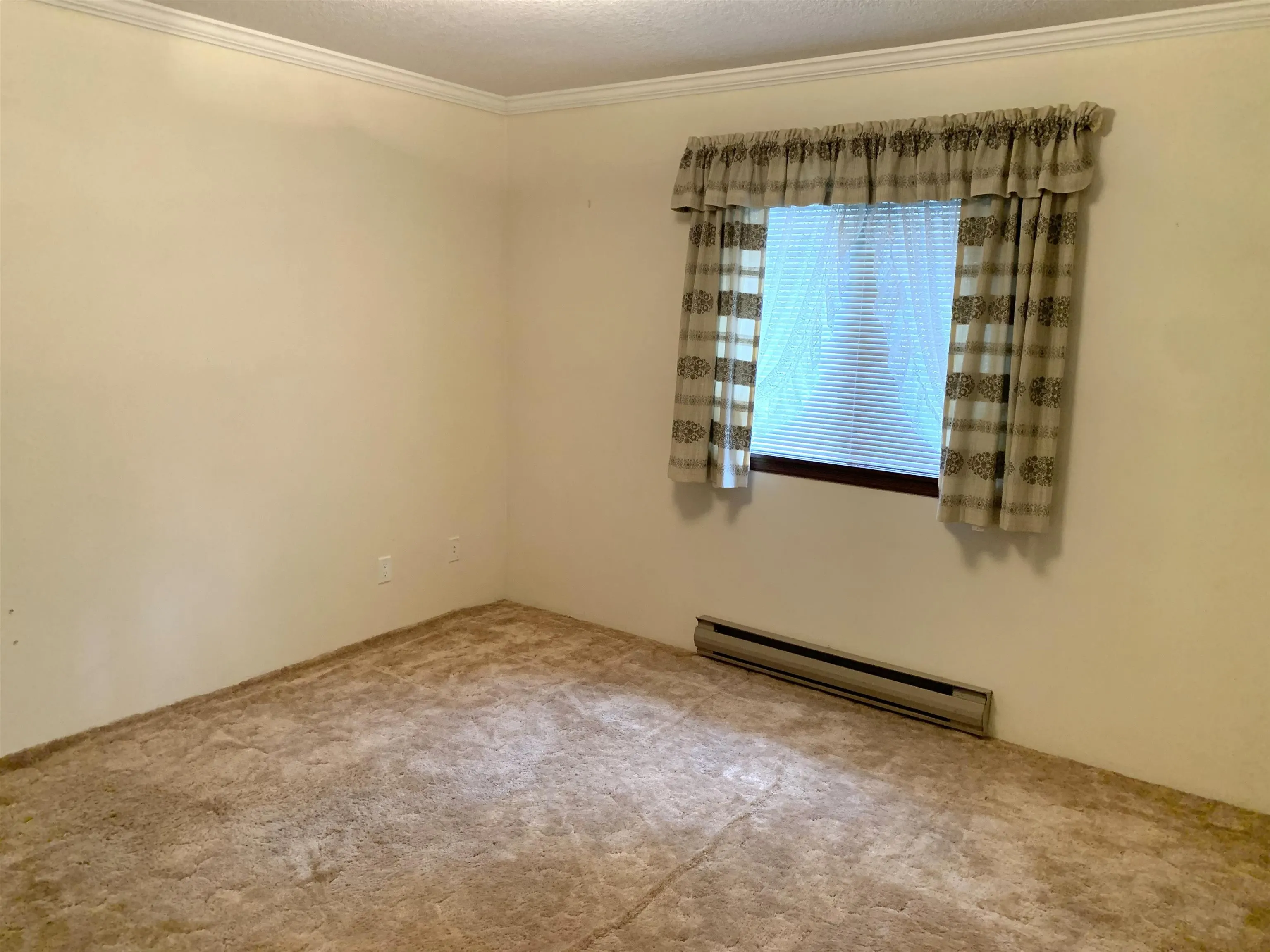 29933 Anderson Avenue