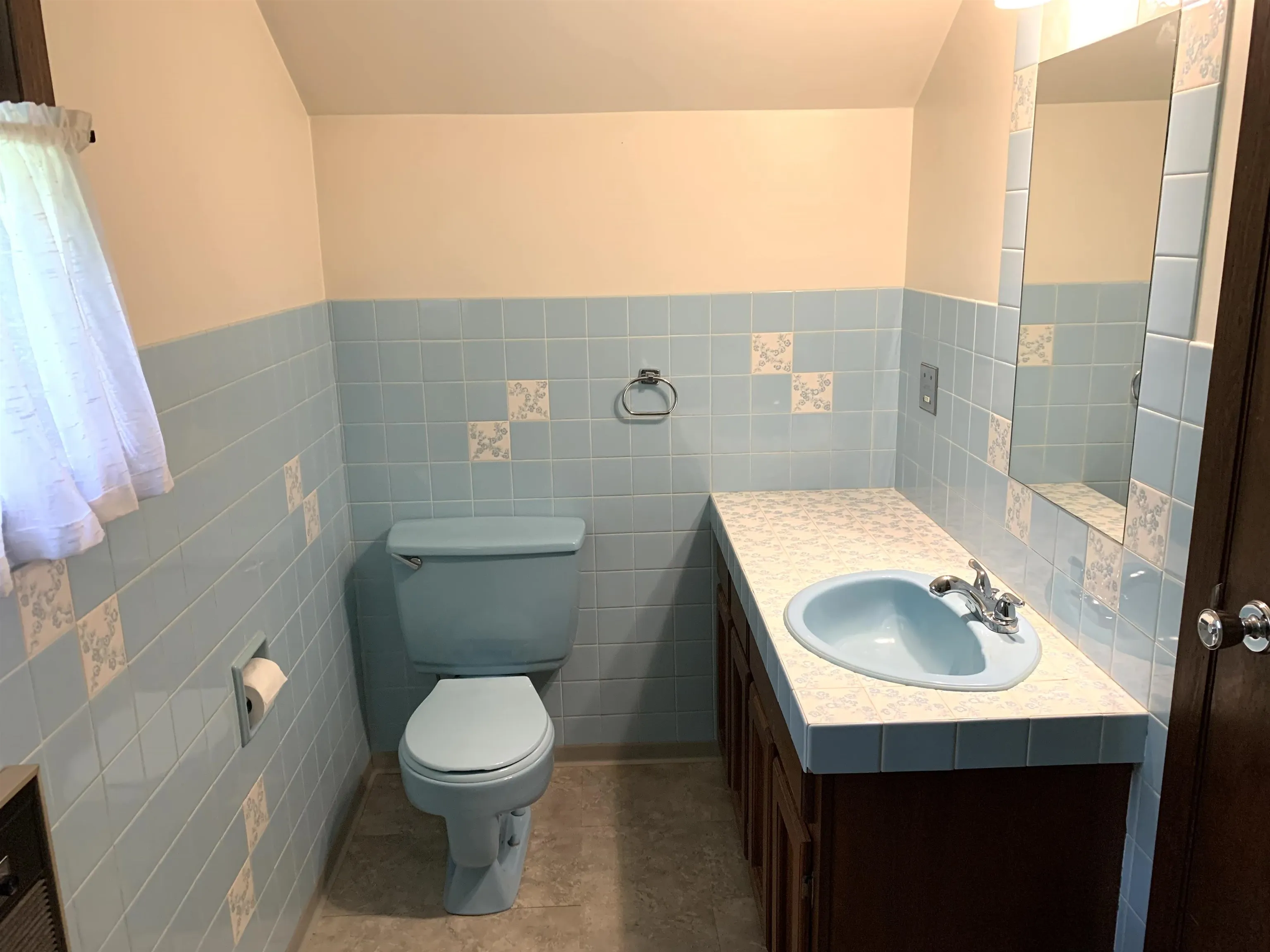 29933 Anderson Avenue