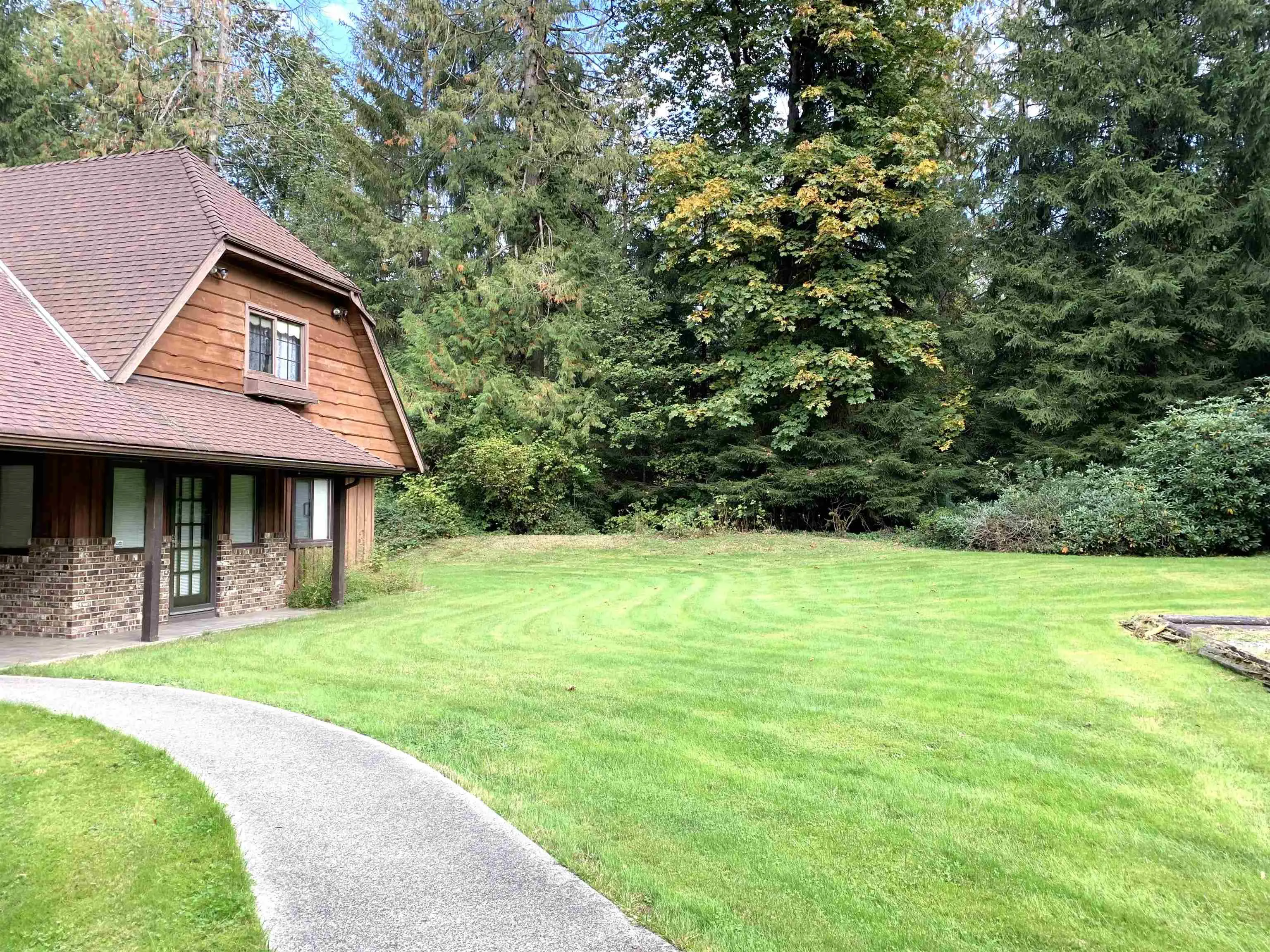 29933 Anderson Avenue