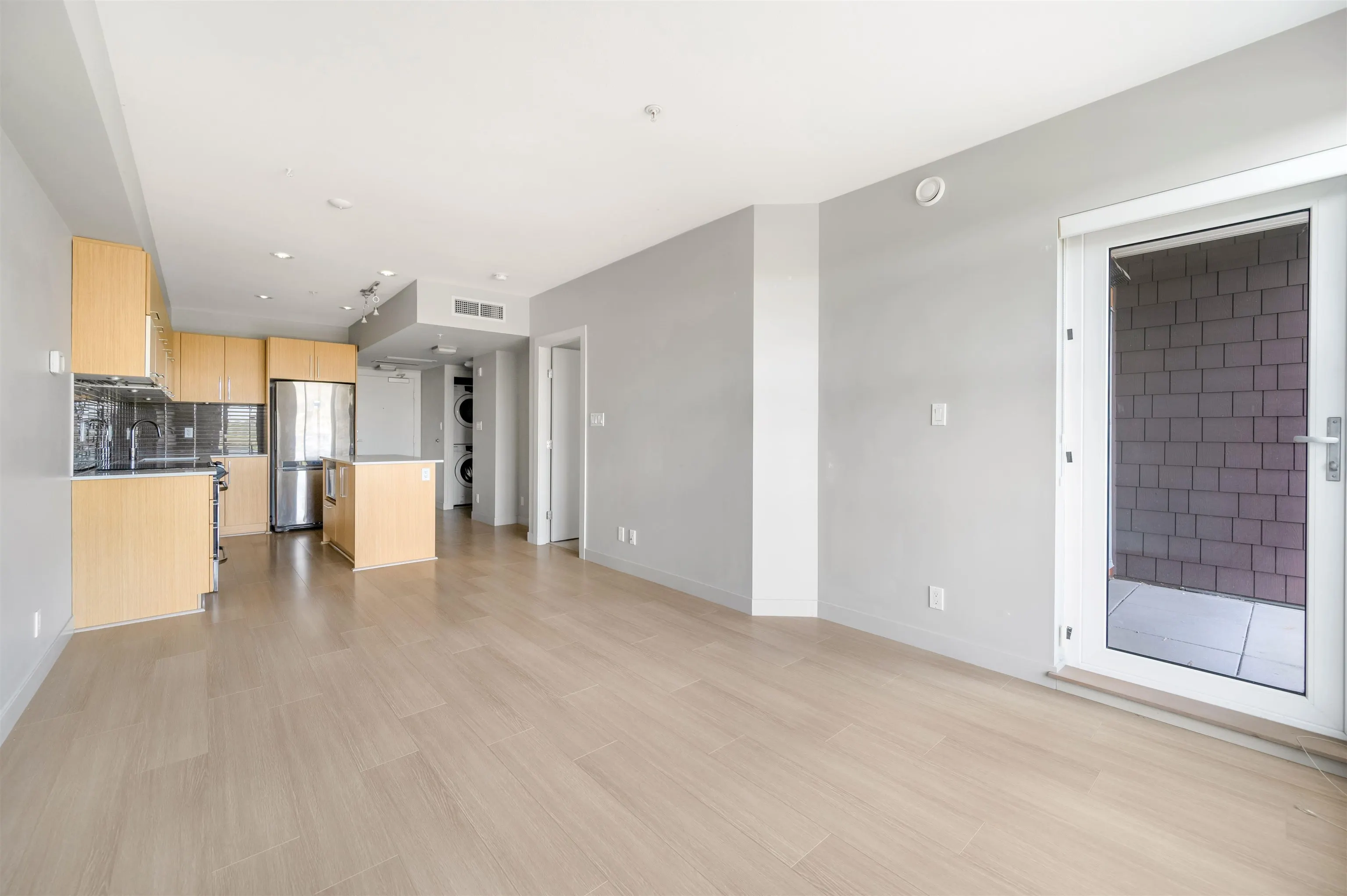 413 10020 Dunoon Drive