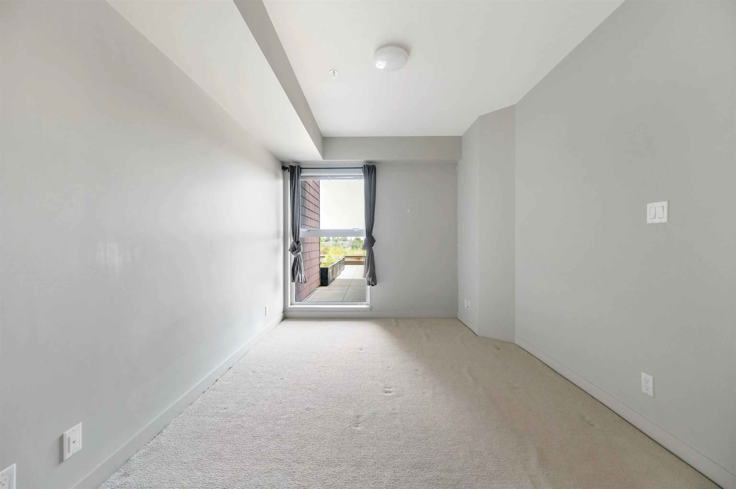 413 10020 Dunoon Drive