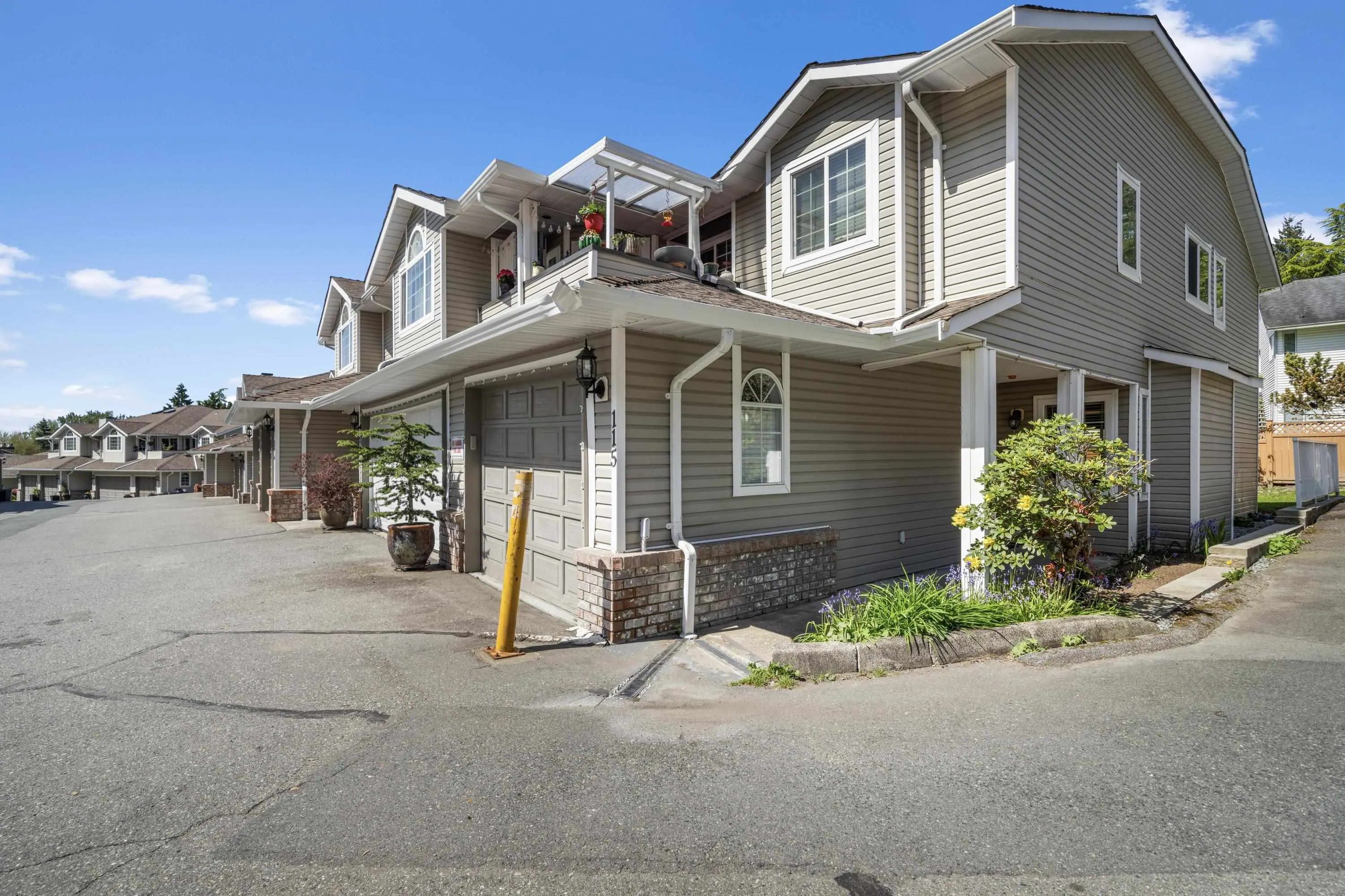 115 22515 116 Avenue