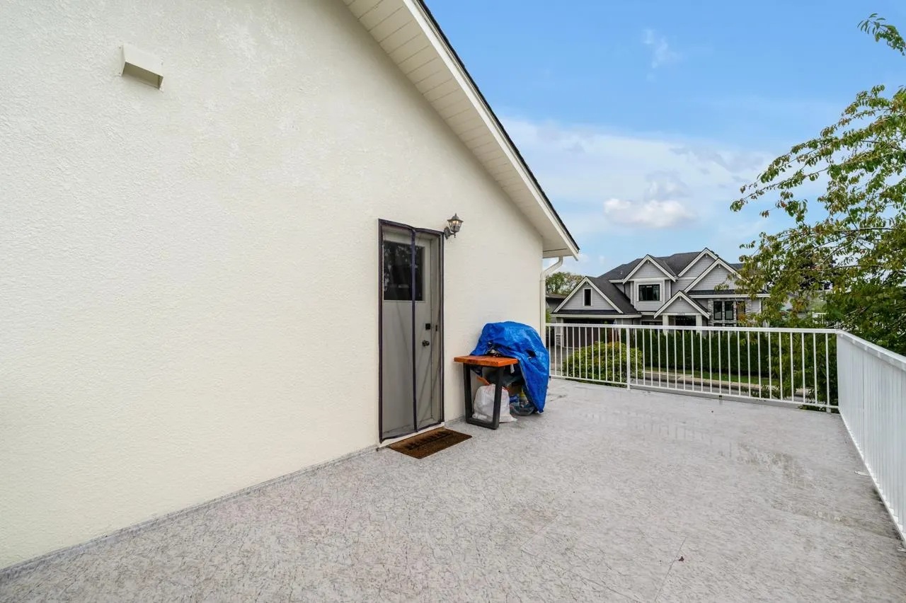 10864 Springmont Gate