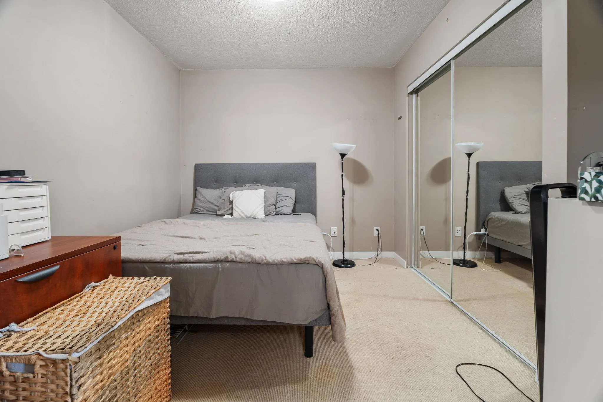 3008 13688 100 Avenue