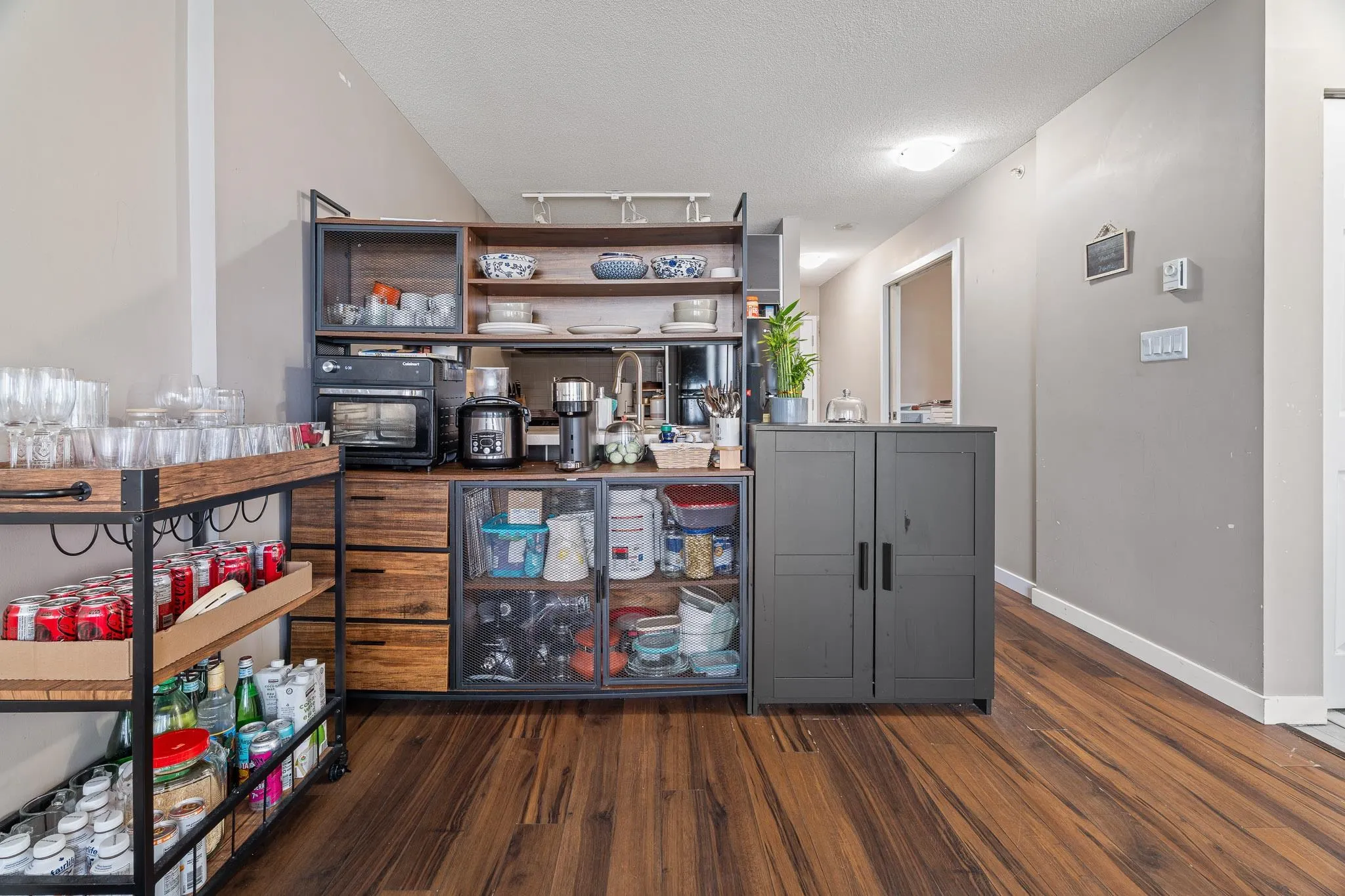 3008 13688 100 Avenue