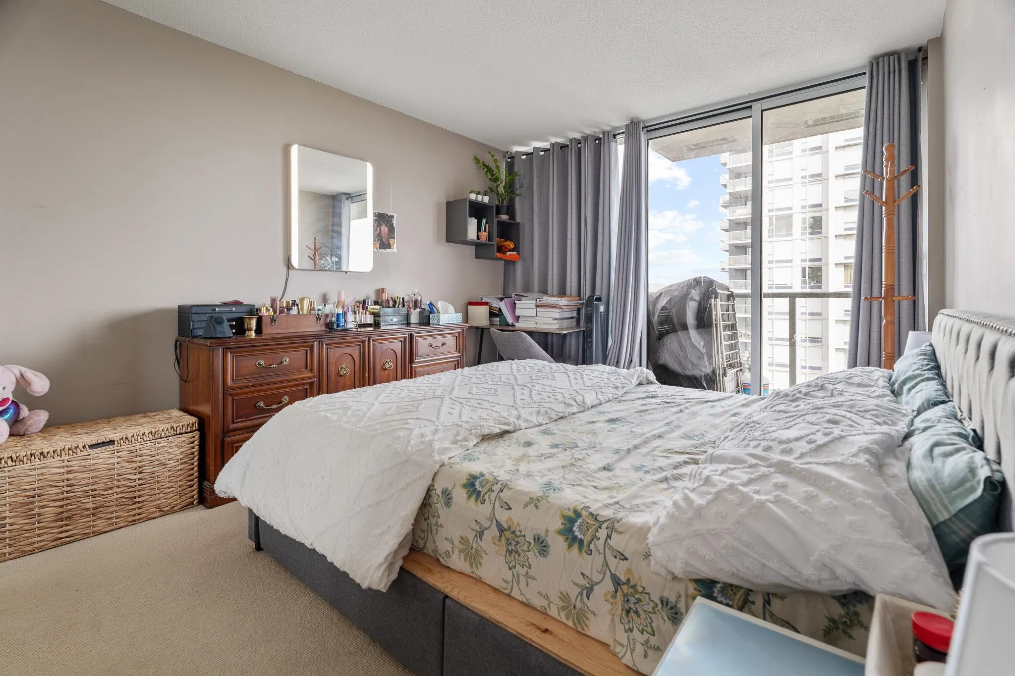 3008 13688 100 Avenue