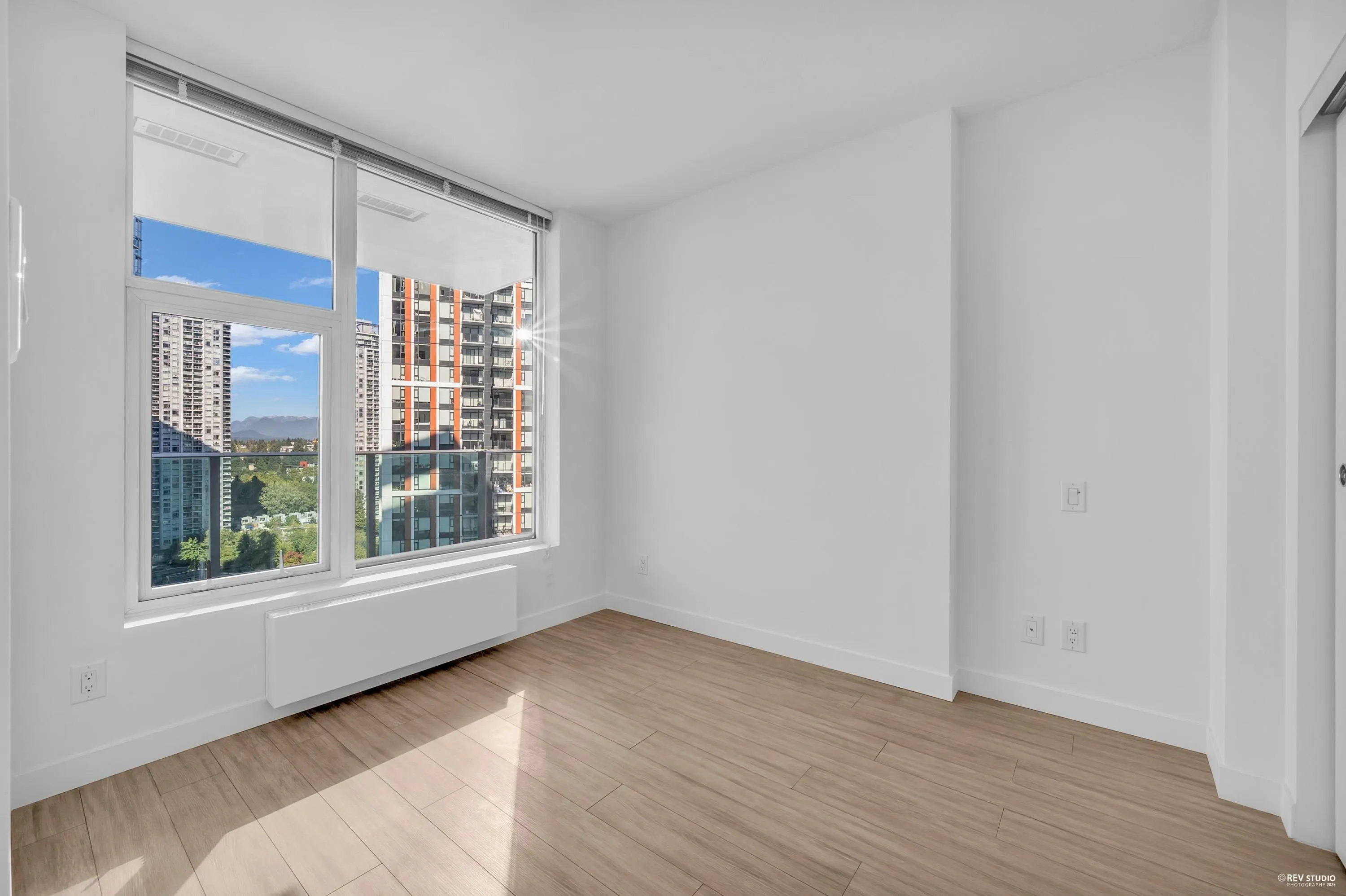 1508 13655 Fraser Highway