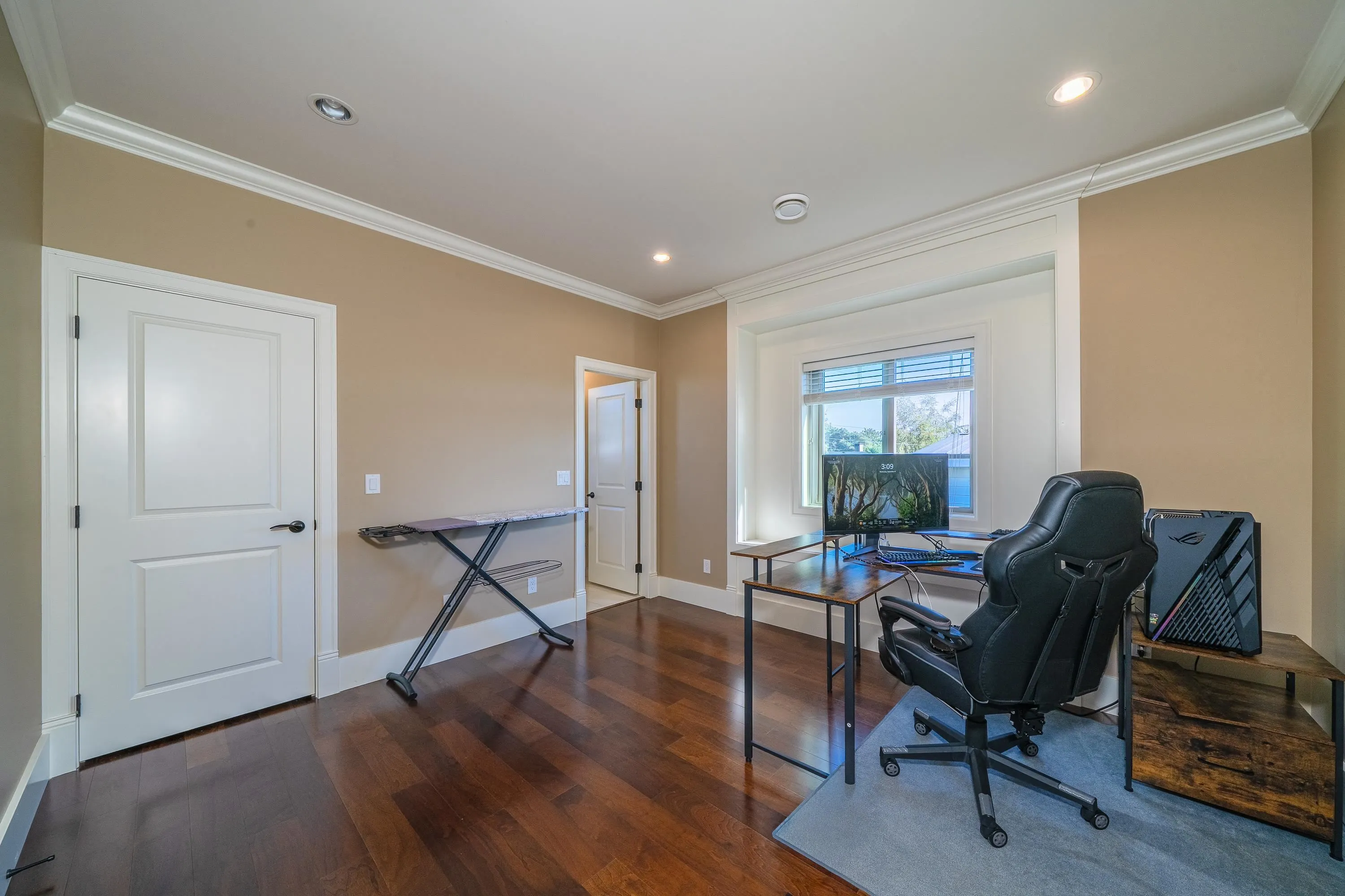 8100 Fairlane Road
