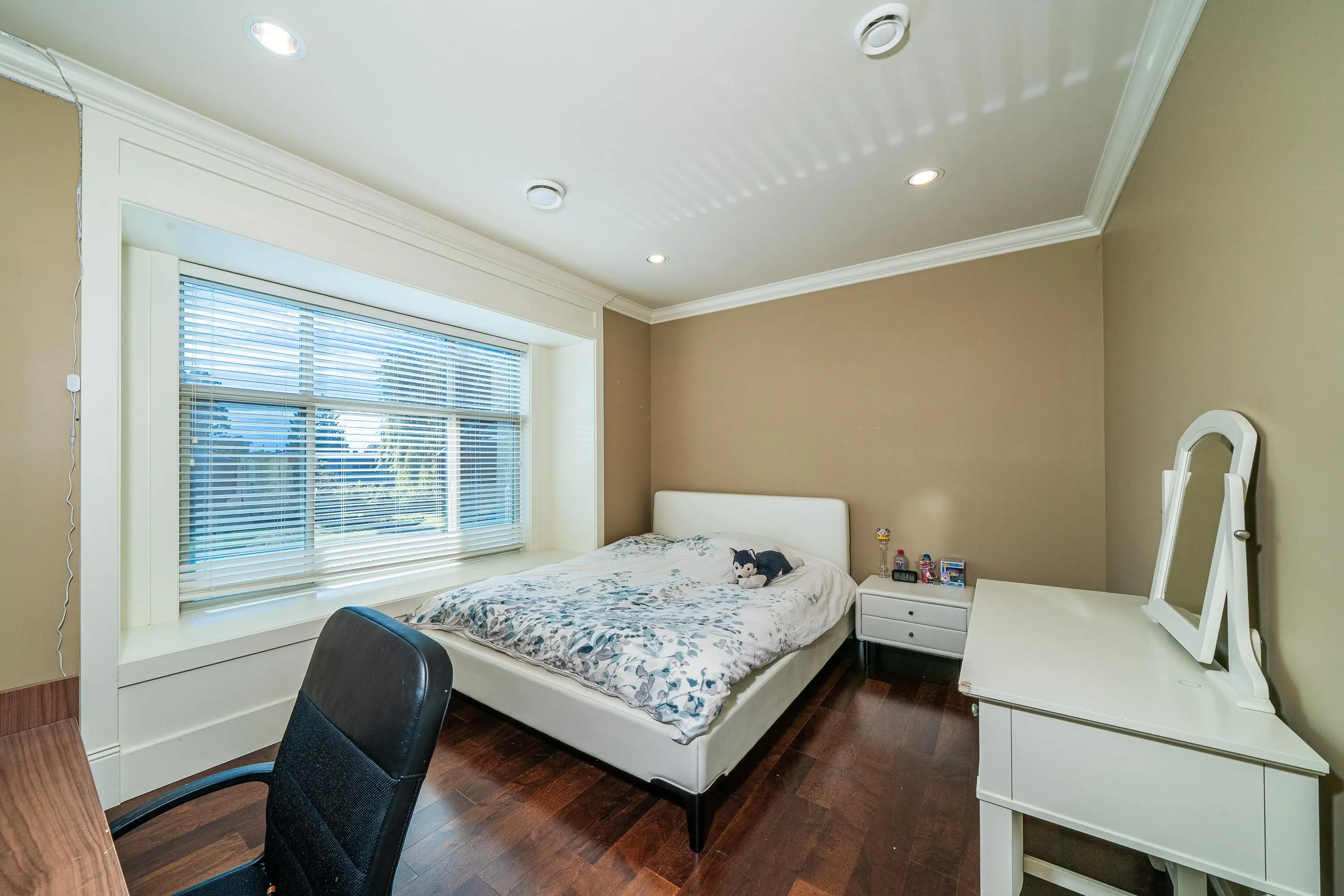 8100 Fairlane Road
