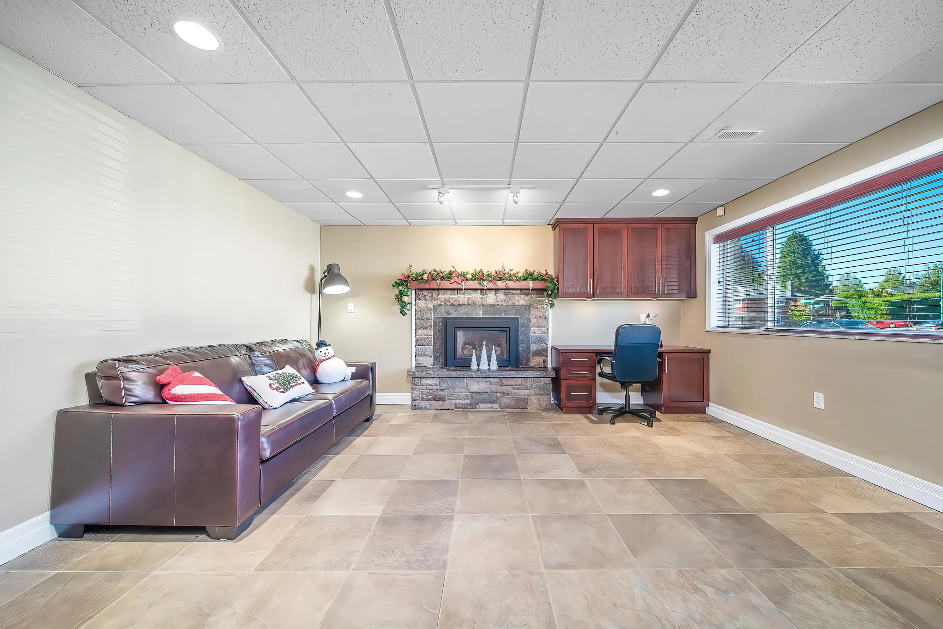 7122 Paulus Court