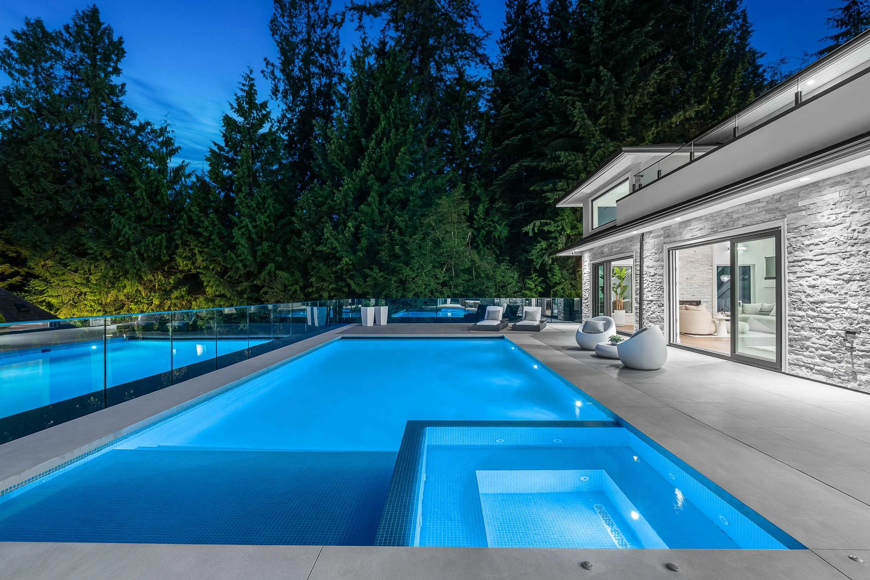 360 Southborough Drive