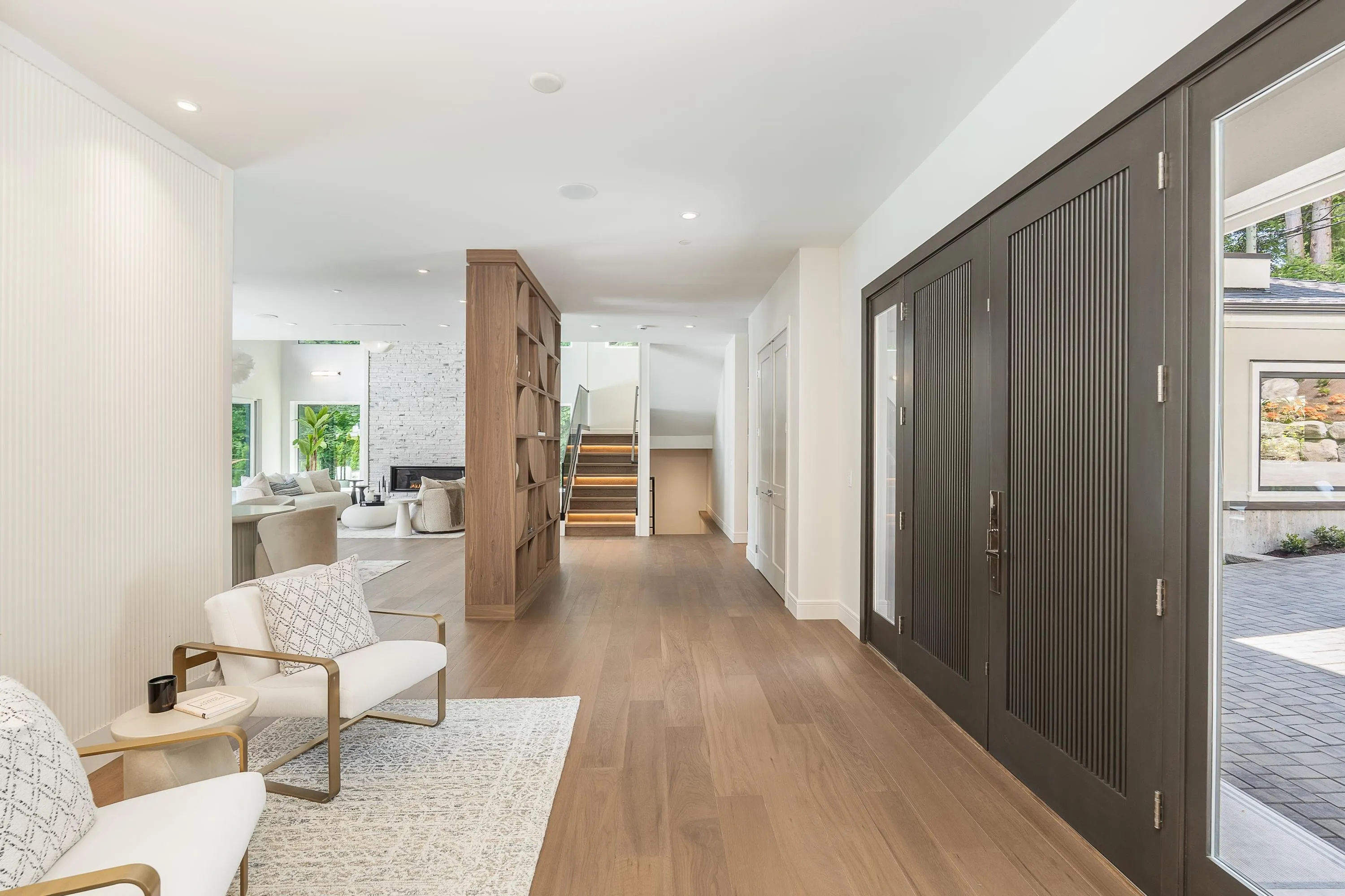 360 Southborough Drive