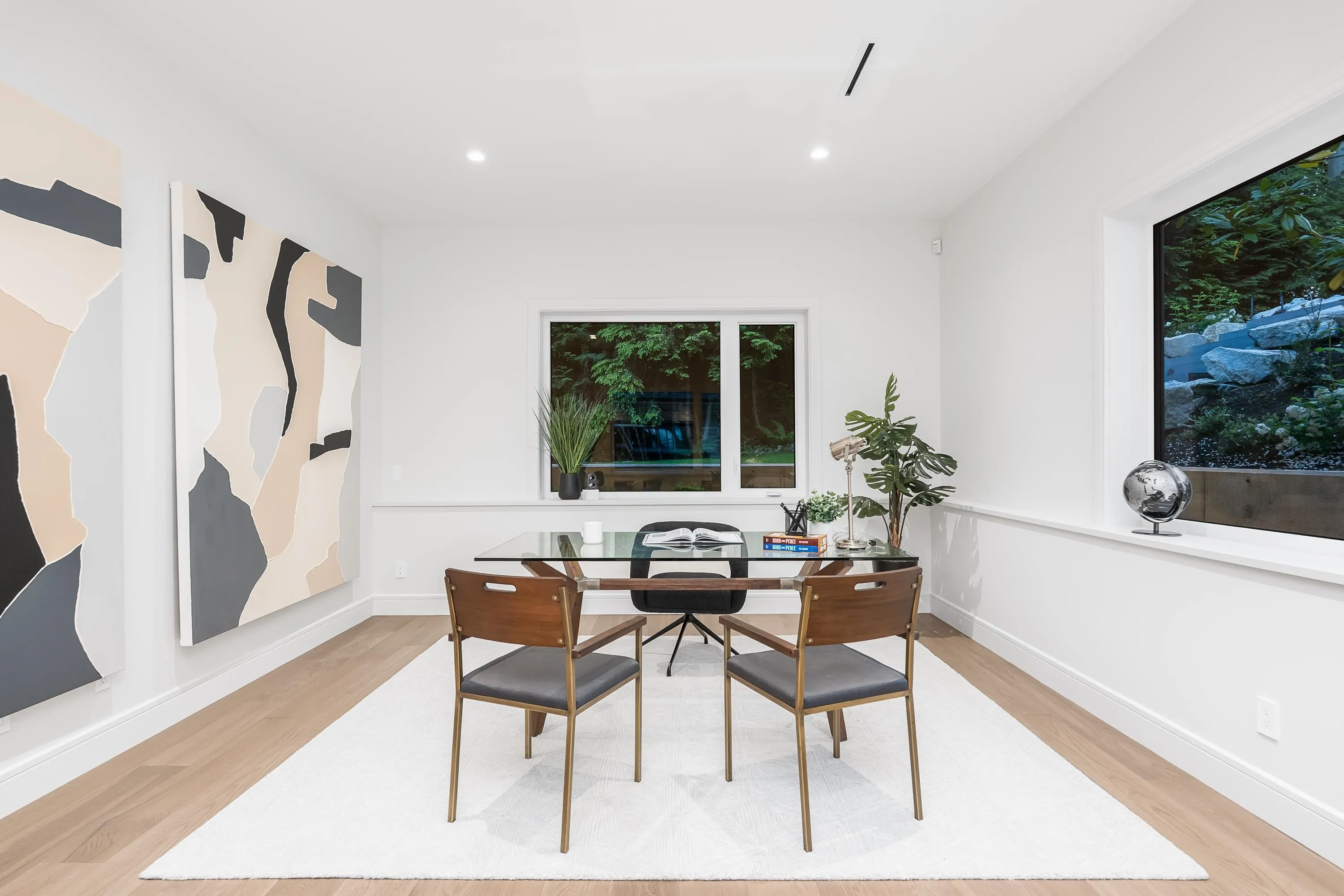 360 Southborough Drive