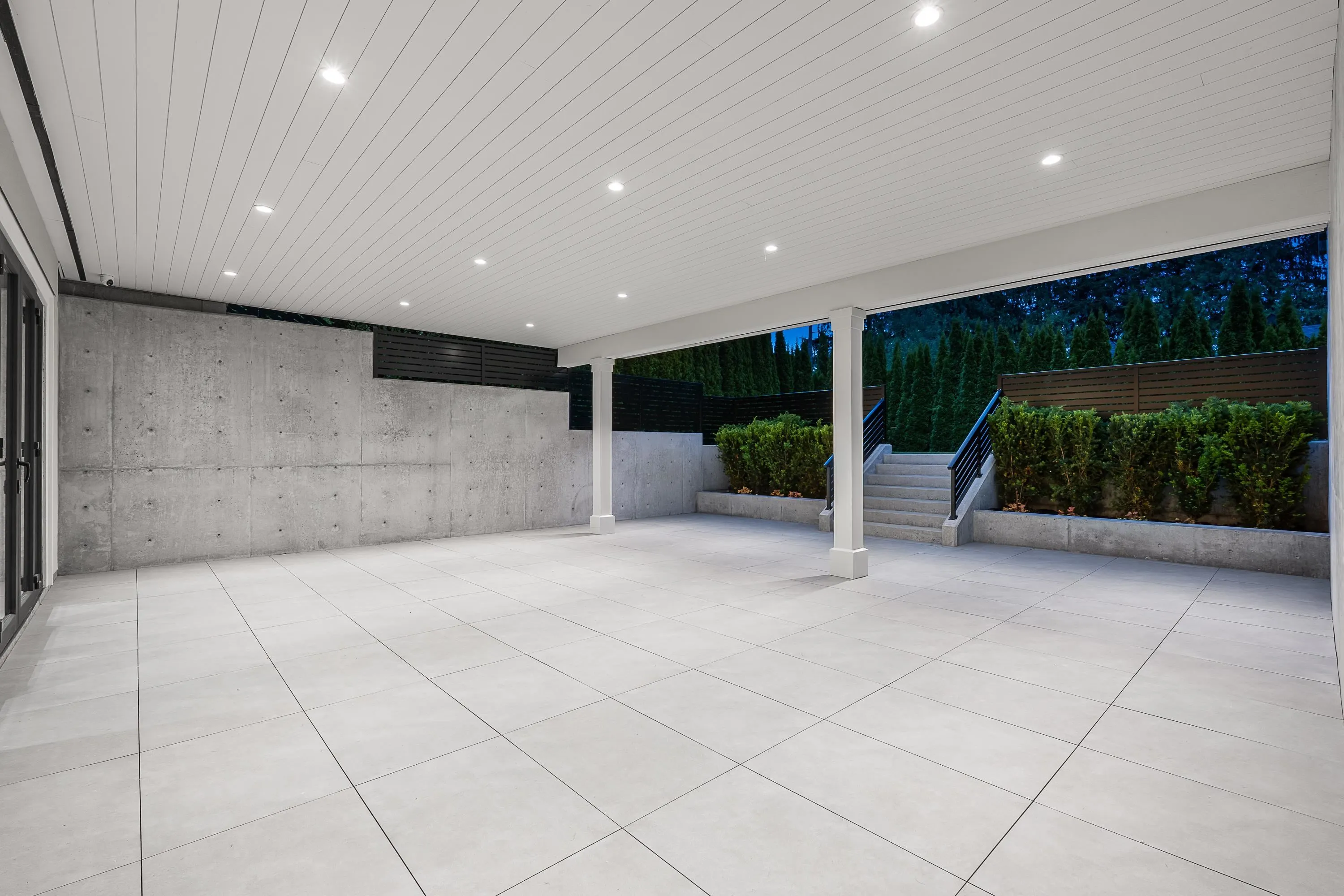 360 Southborough Drive