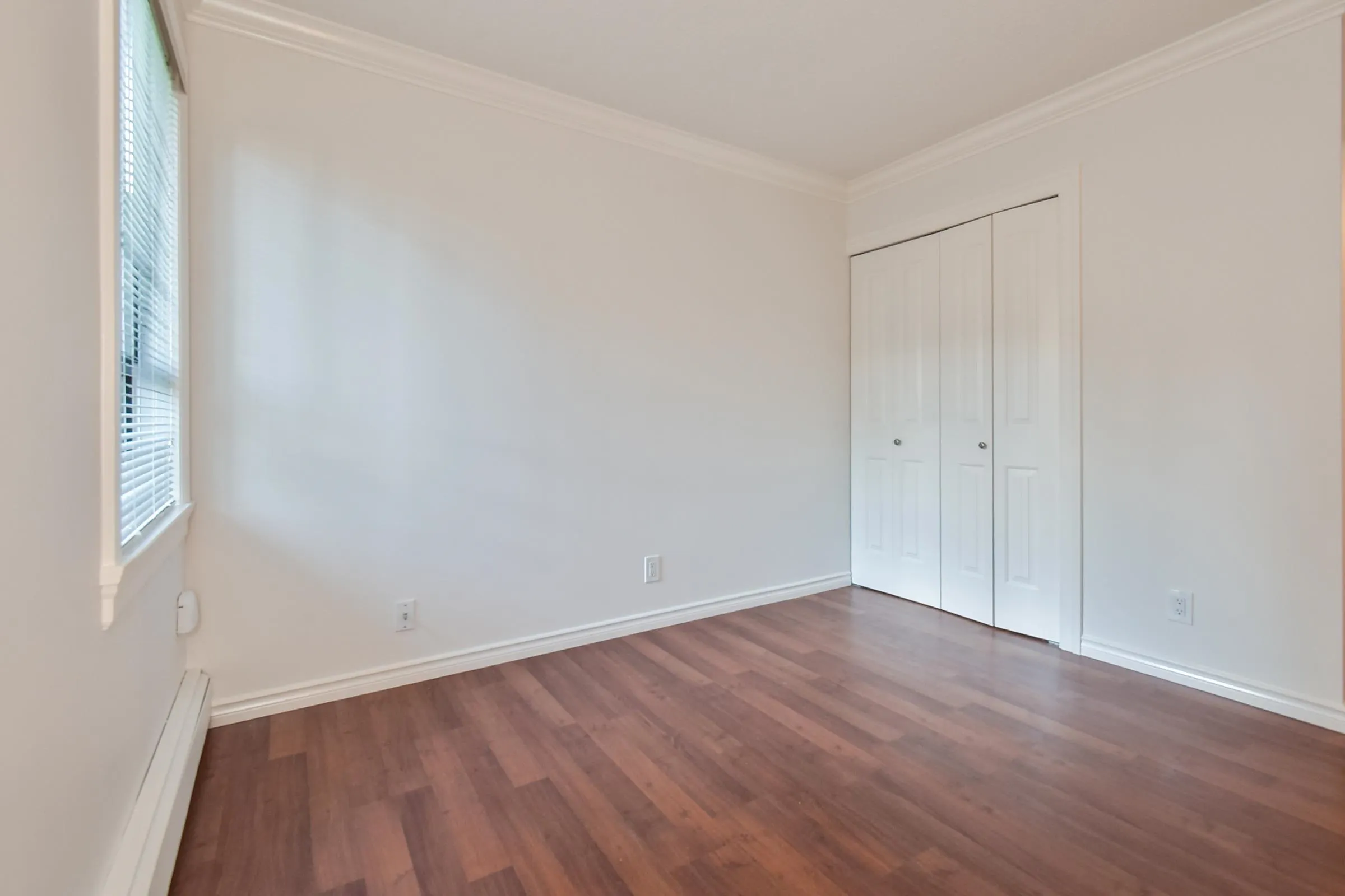 113 1740 Southmere Crescent