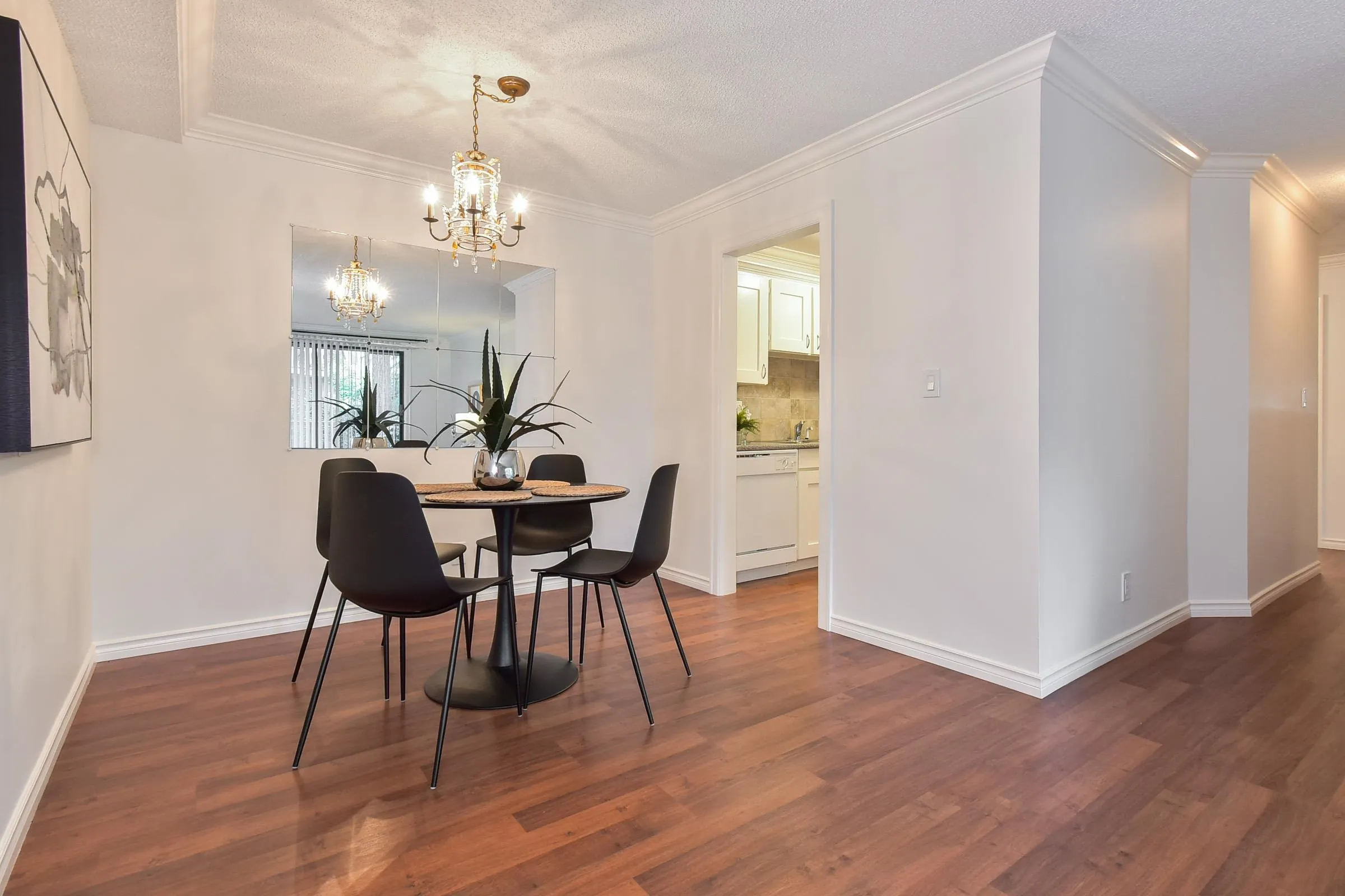 113 1740 Southmere Crescent