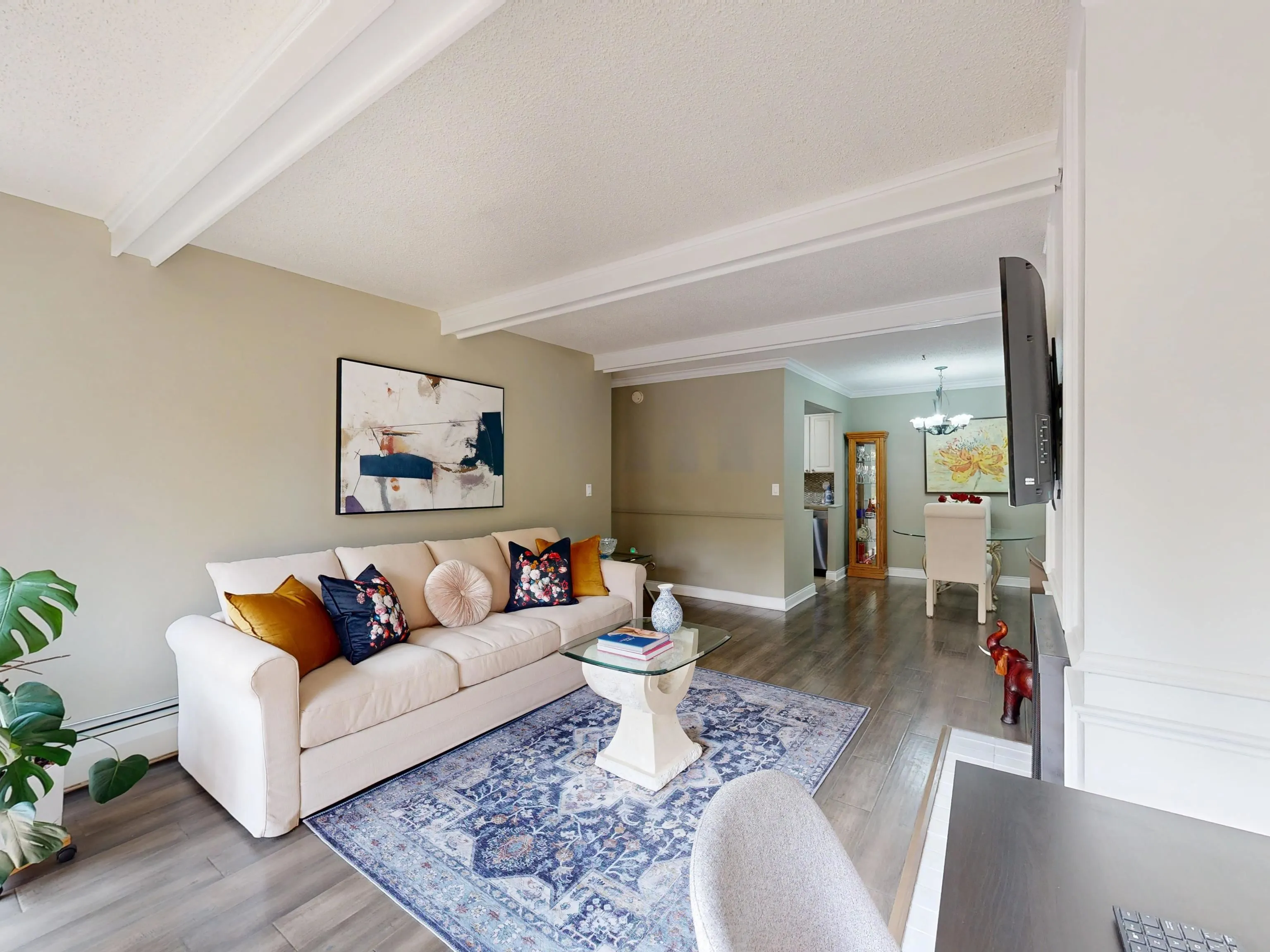 510 1405 W 15th Avenue