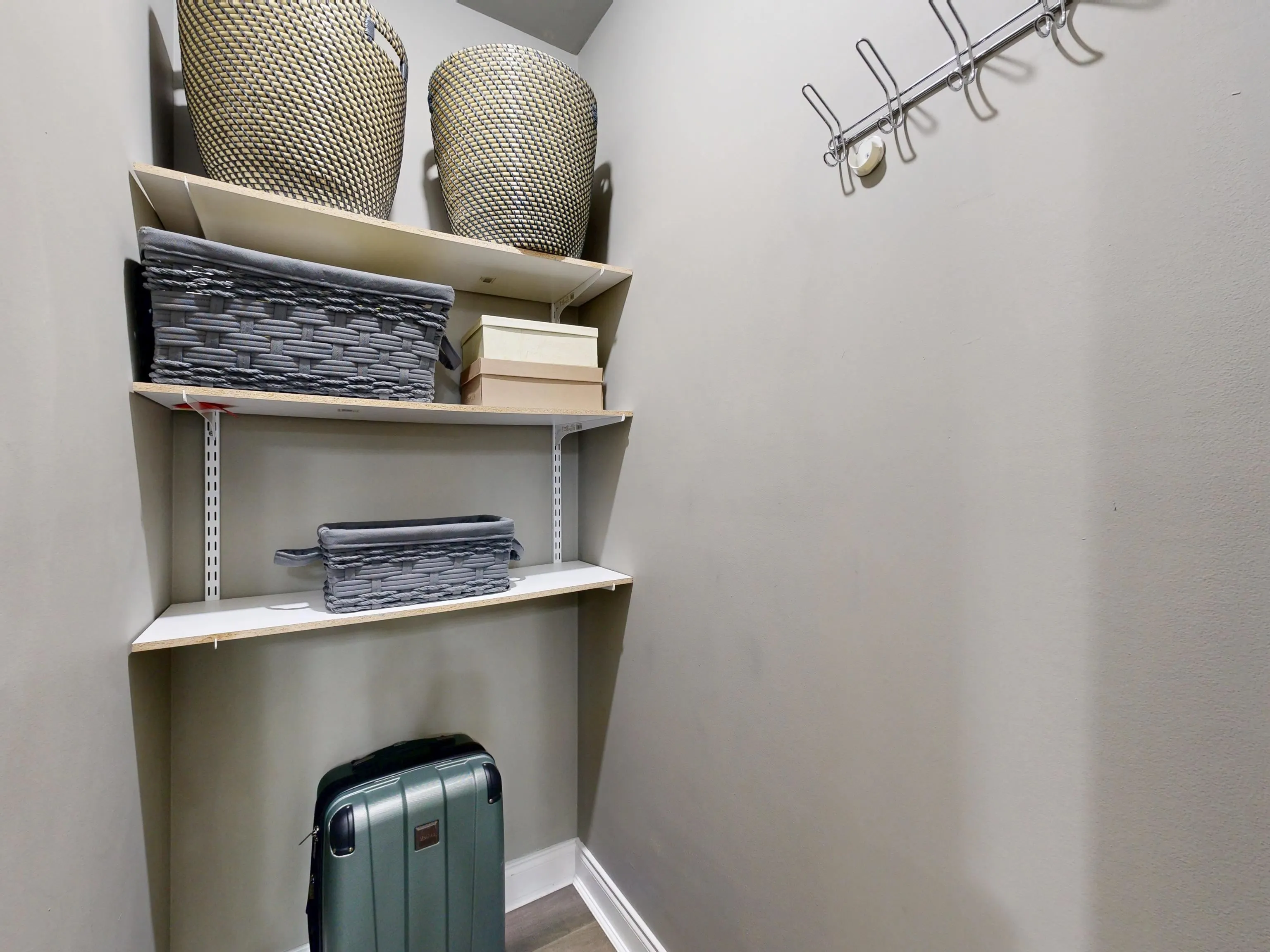 510 1405 W 15th Avenue