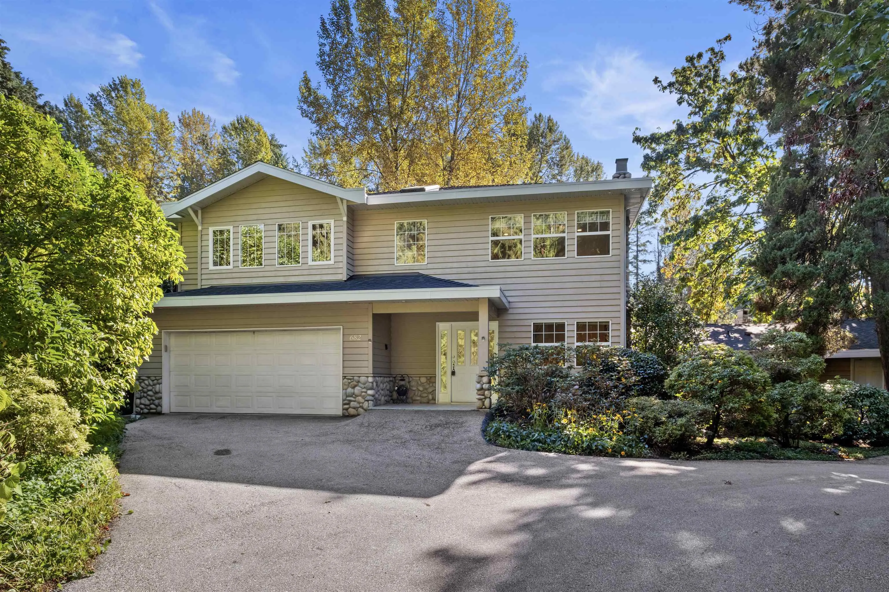 682 Seymour Boulevard