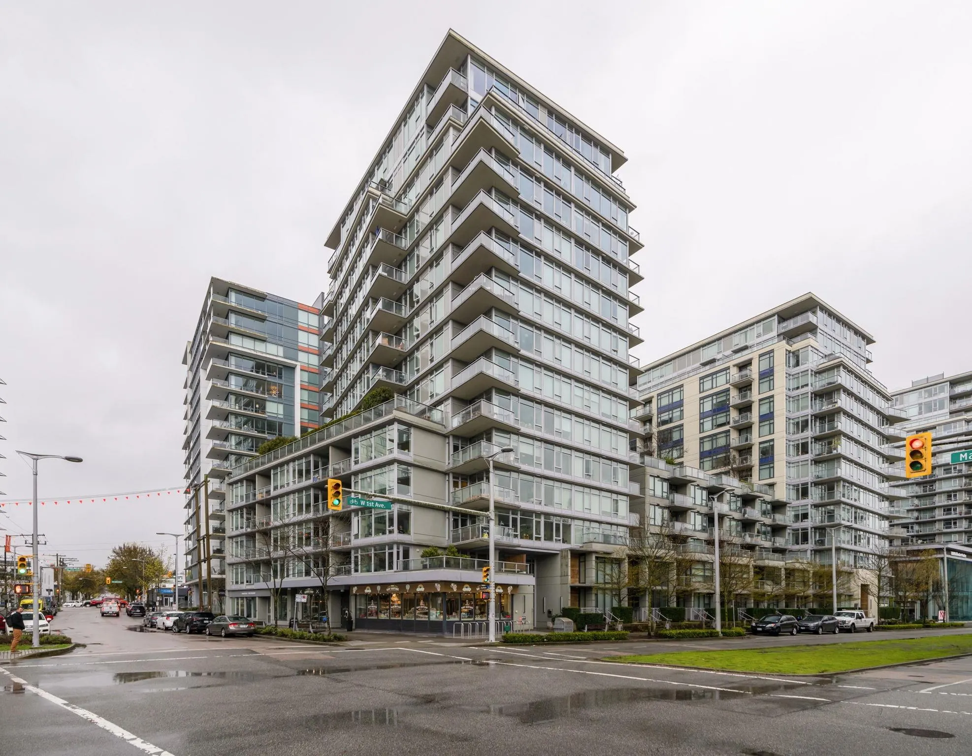 1001 108 W 1st Avenue