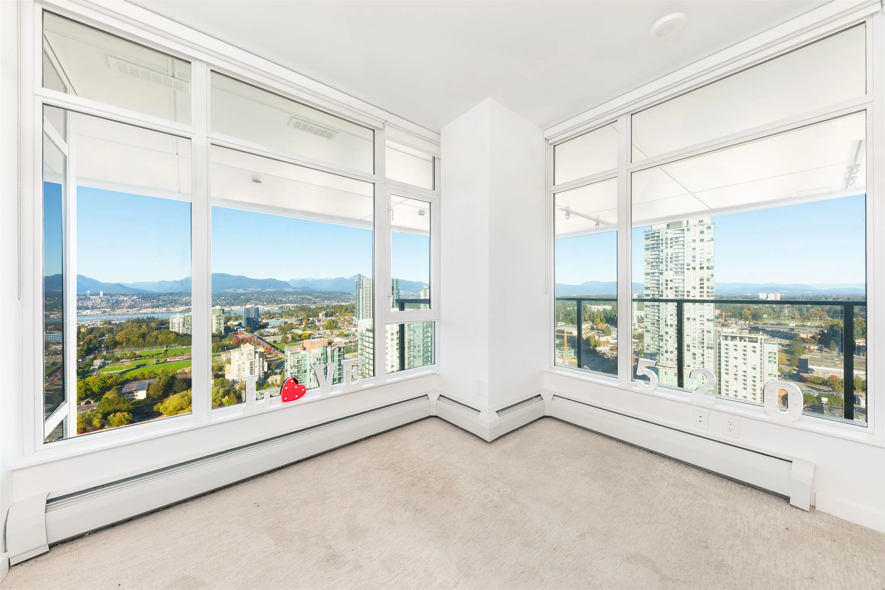 3305 13350 Central Avenue