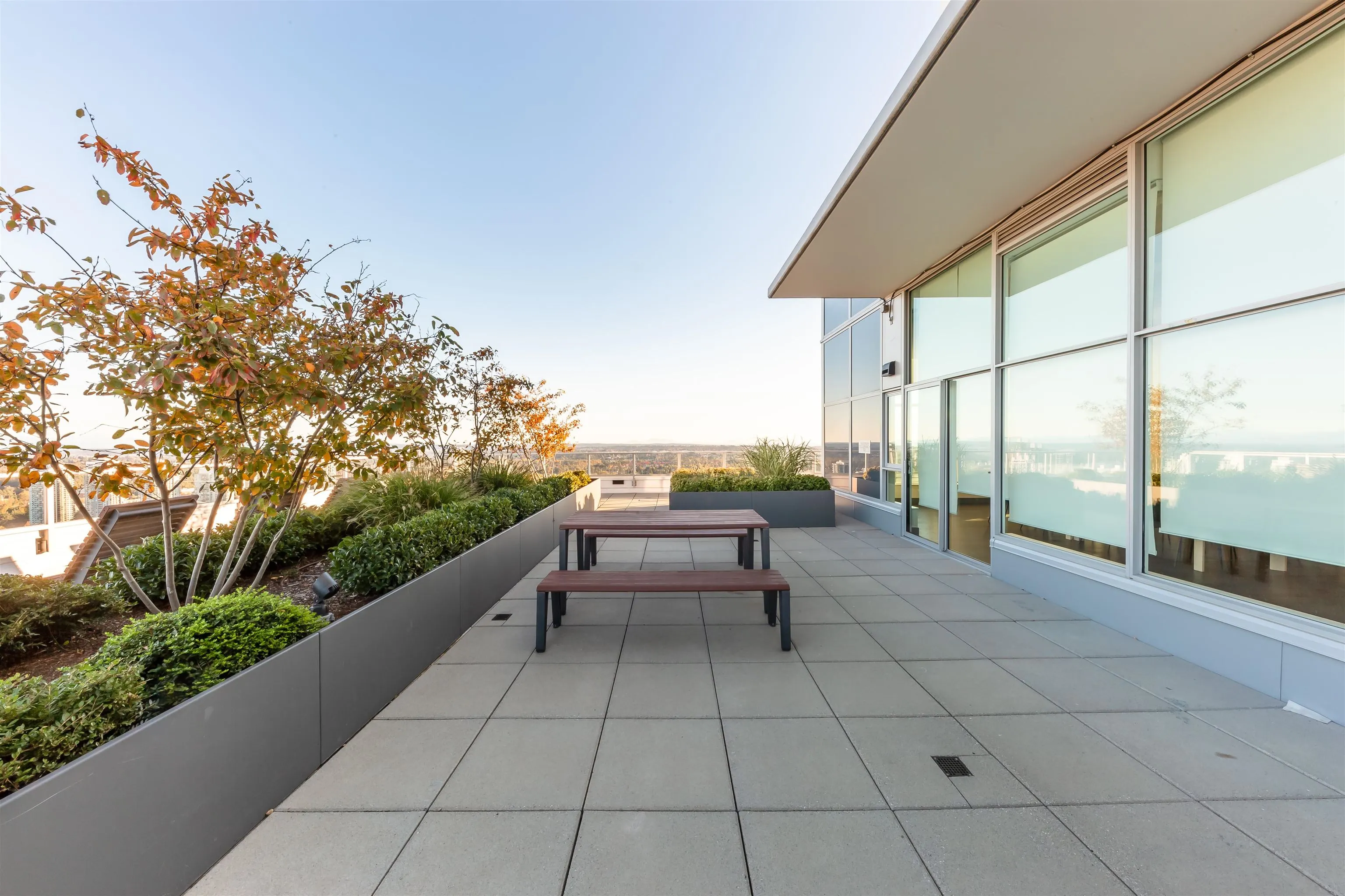 3305 13350 Central Avenue