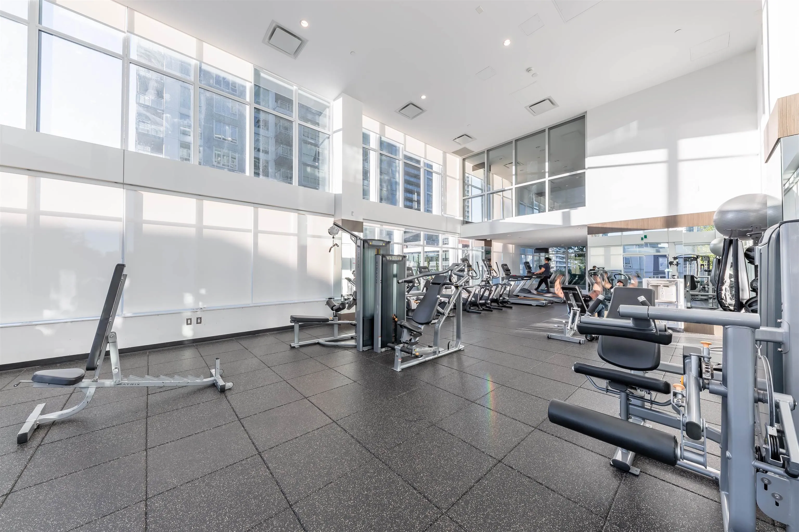 3305 13350 Central Avenue