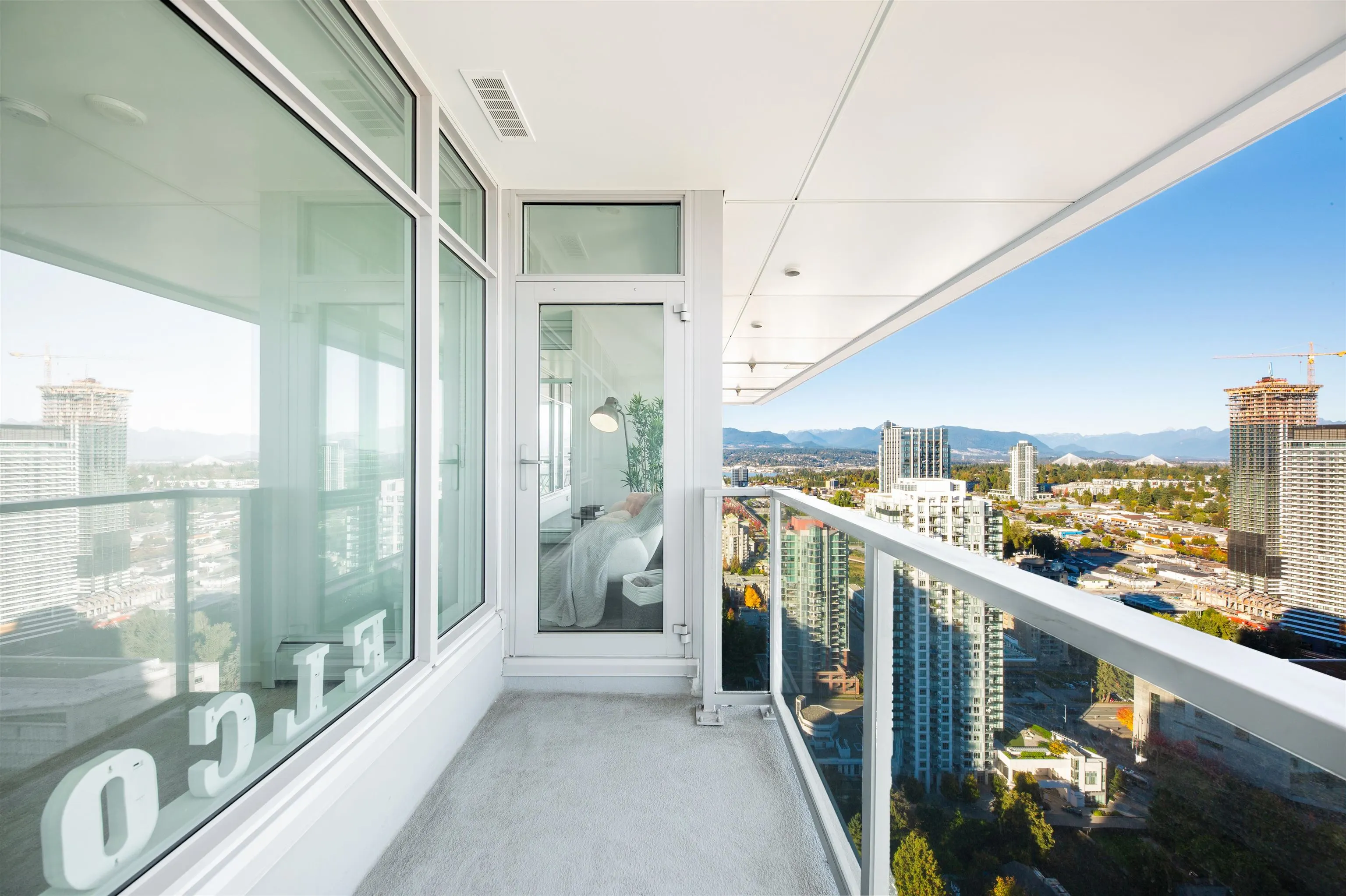 3305 13350 Central Avenue