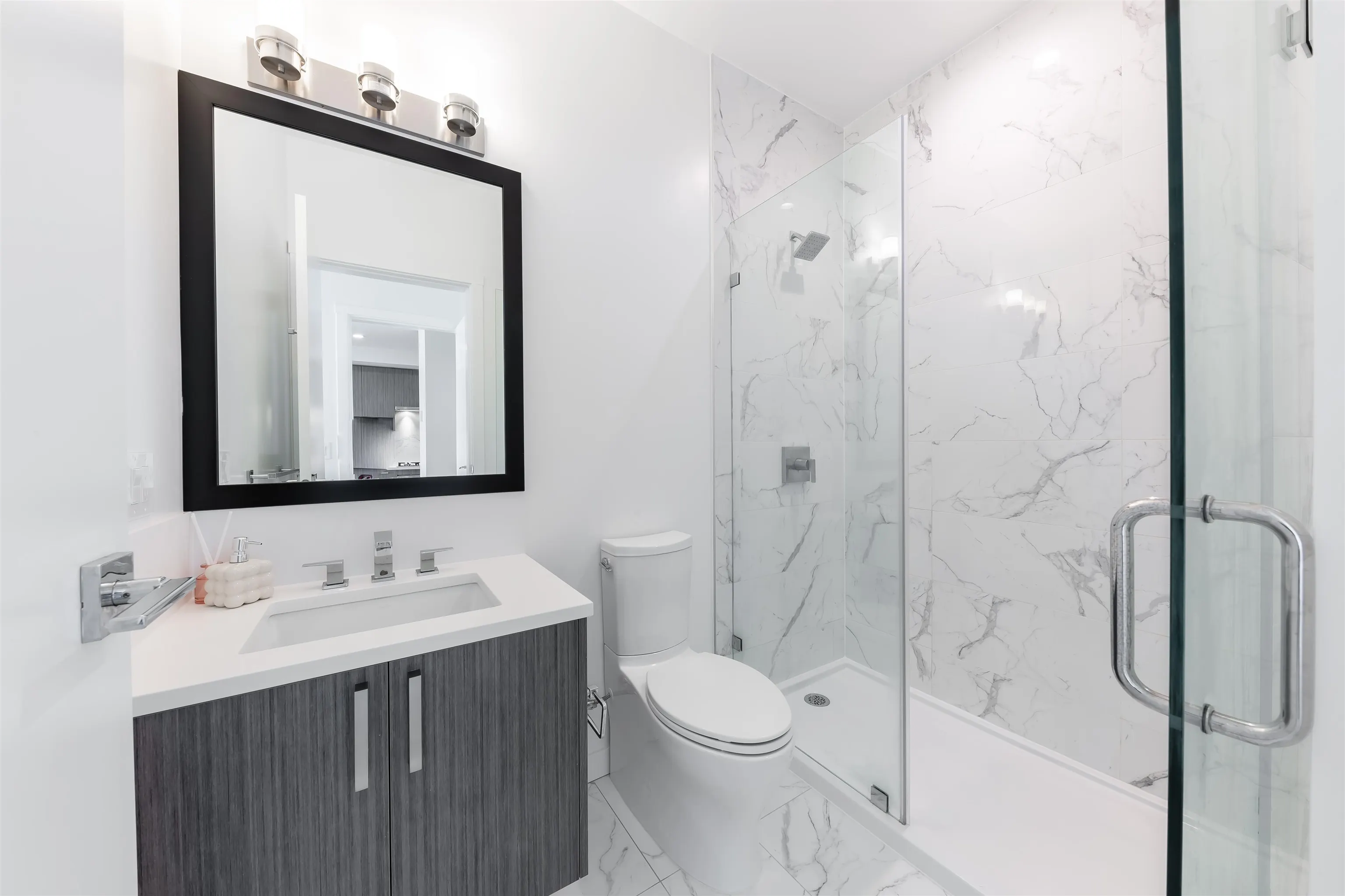 3305 13350 Central Avenue