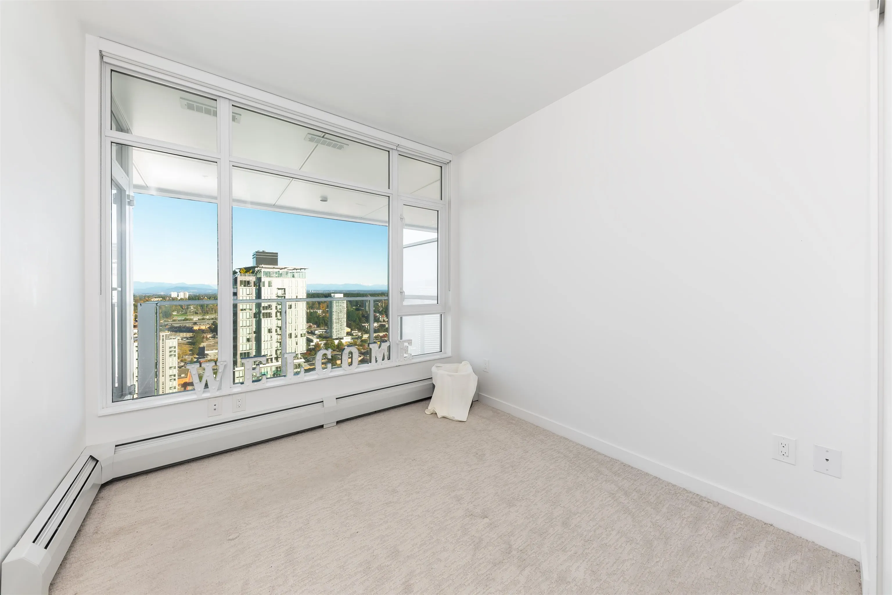 3305 13350 Central Avenue