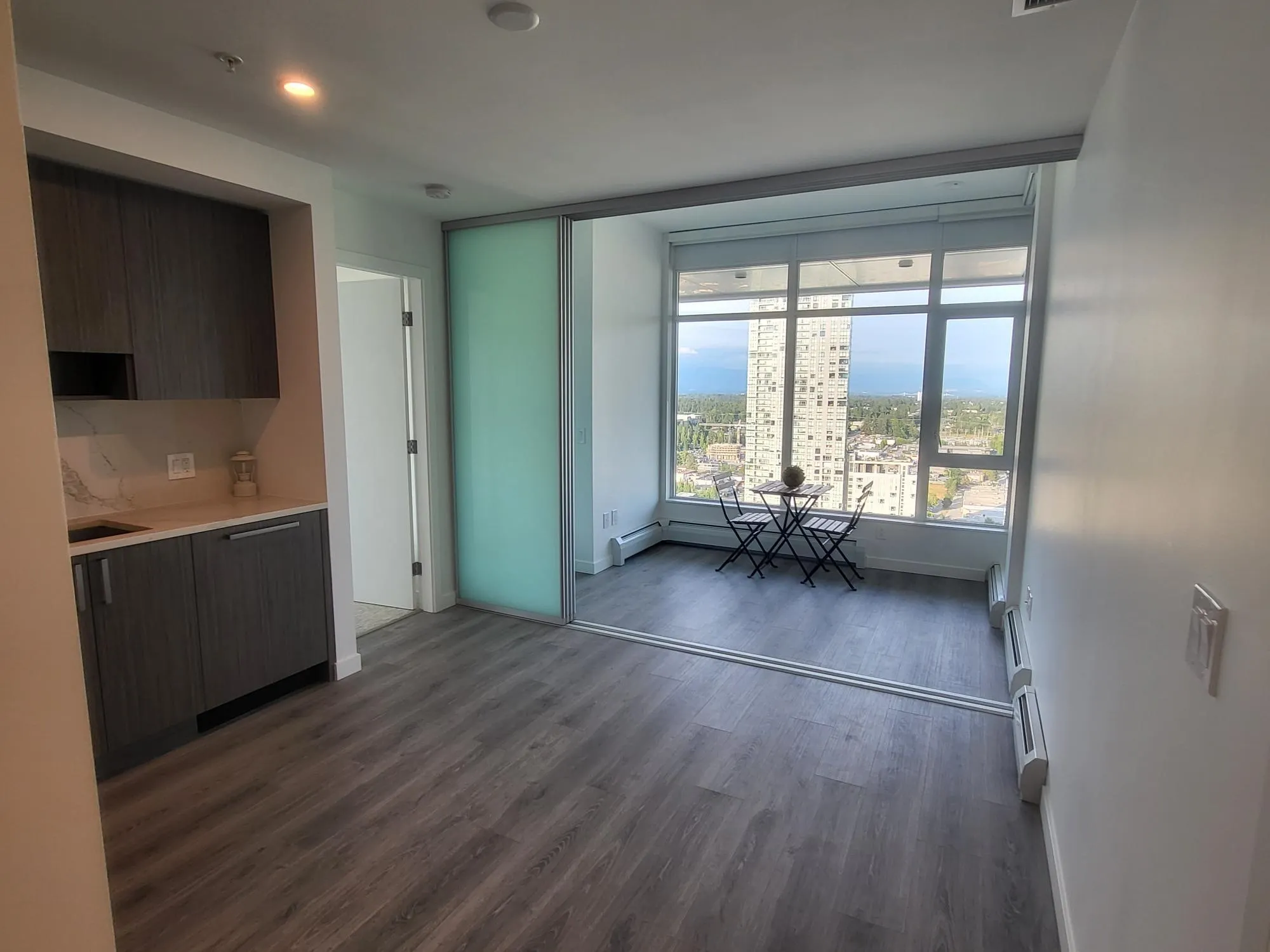3305 13350 Central Avenue