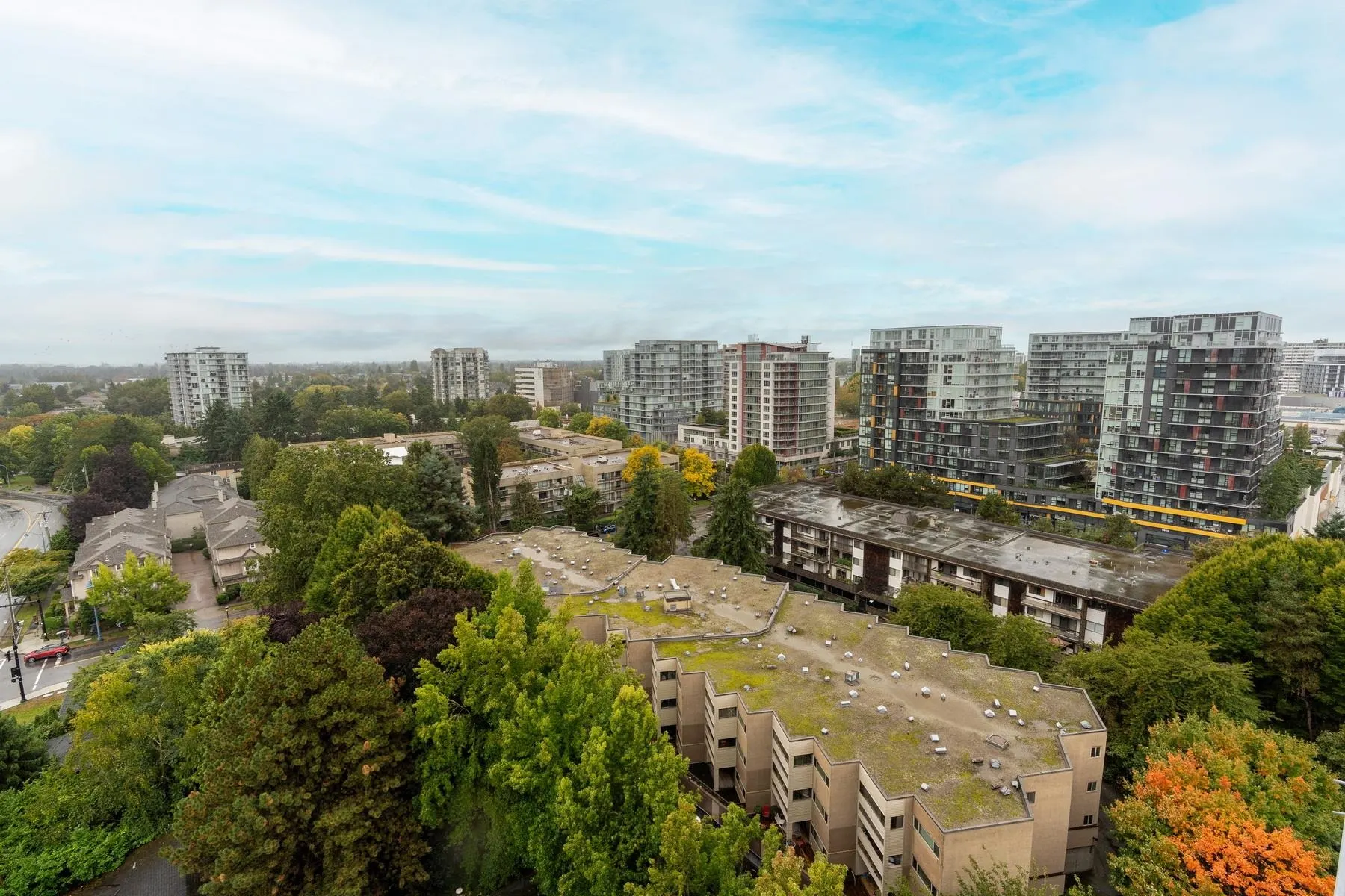 1605 6611 Cooney Road